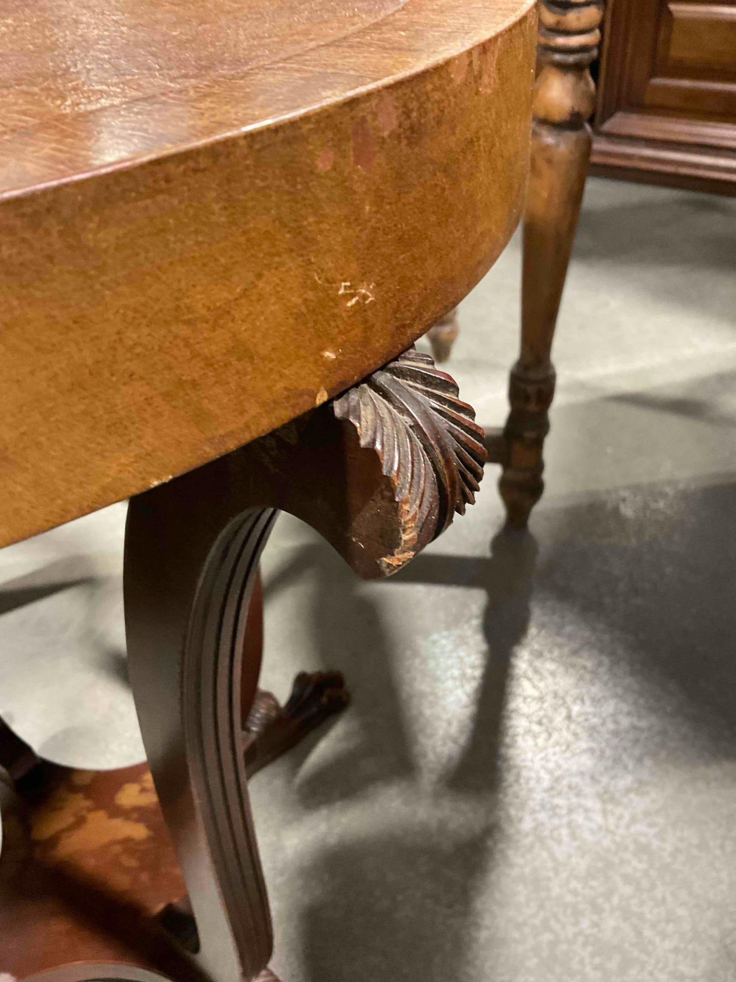 Vintage Quatrefoil Accent Table w/ Carved Wooden Base, Handsome Feet & Leather Inset Top. - 7