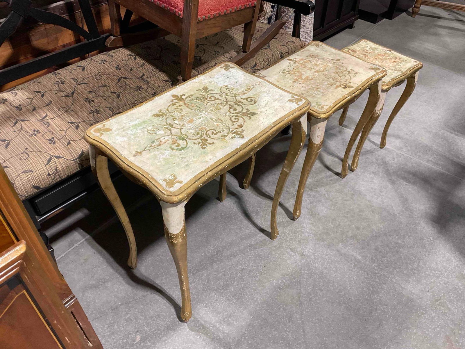 Set of 3 Vintage Italian Wooden Nesting Tables w/ Gilt Painted Legs & Ornate Design. See pics. - 2