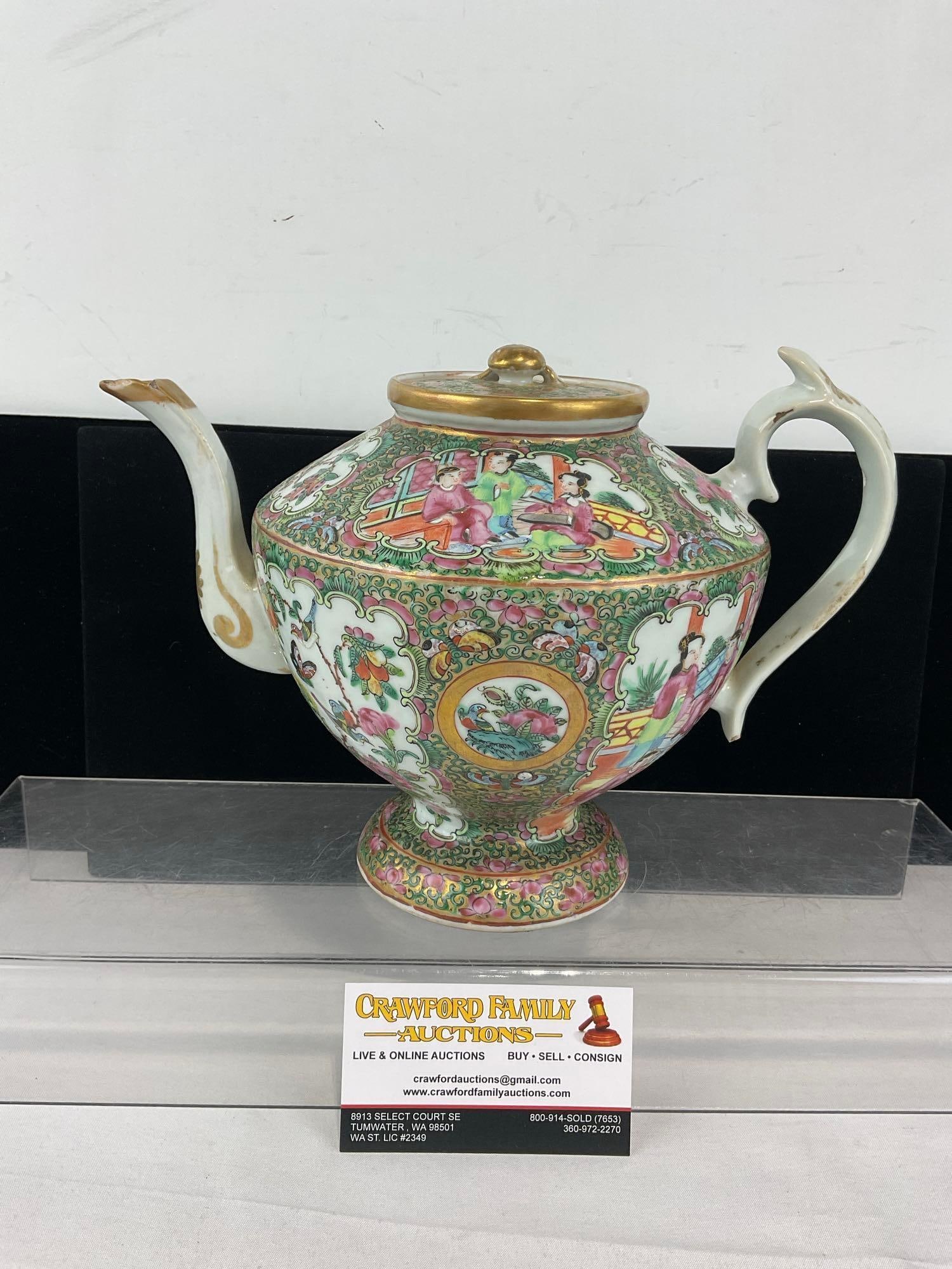 Antique 19th Century Canton Chinese Famille Rose Medallion porcelain teapot w/lid w/turtle finial: Similar to the next piece. Some imperfections in the glaze. See pics for condition. Measures approx 9h x 11w x 7d inches. E-6620