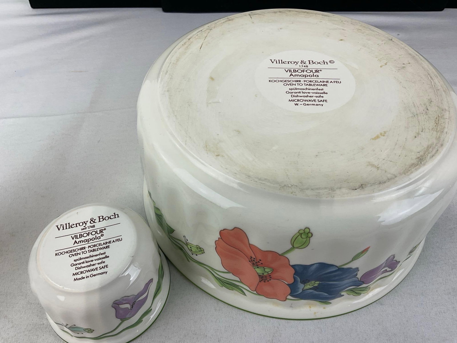 Villeroy & Boch China Amapola pattern, Oven to Tableware, 8.5 inch Round Souffle Dish & 4 Ramekins - 3