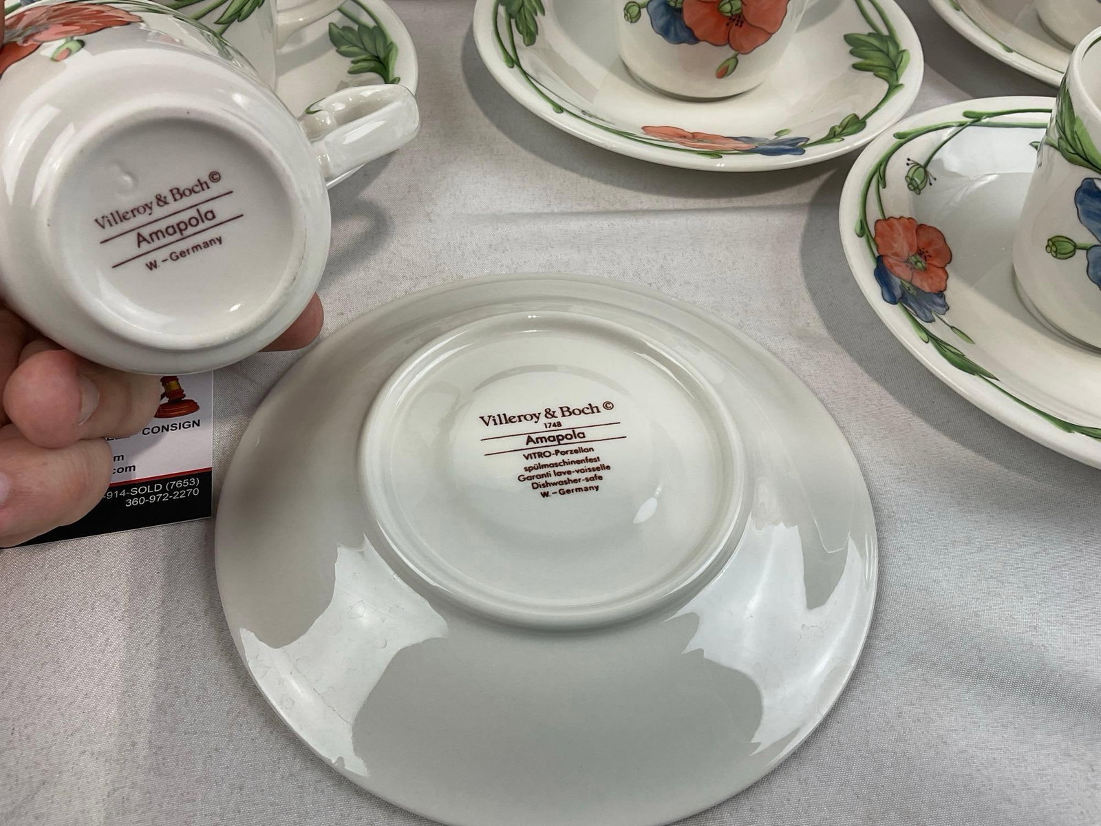Villeroy & Boch China Amapola pattern, 12 Cups & 12 Saucers - 4