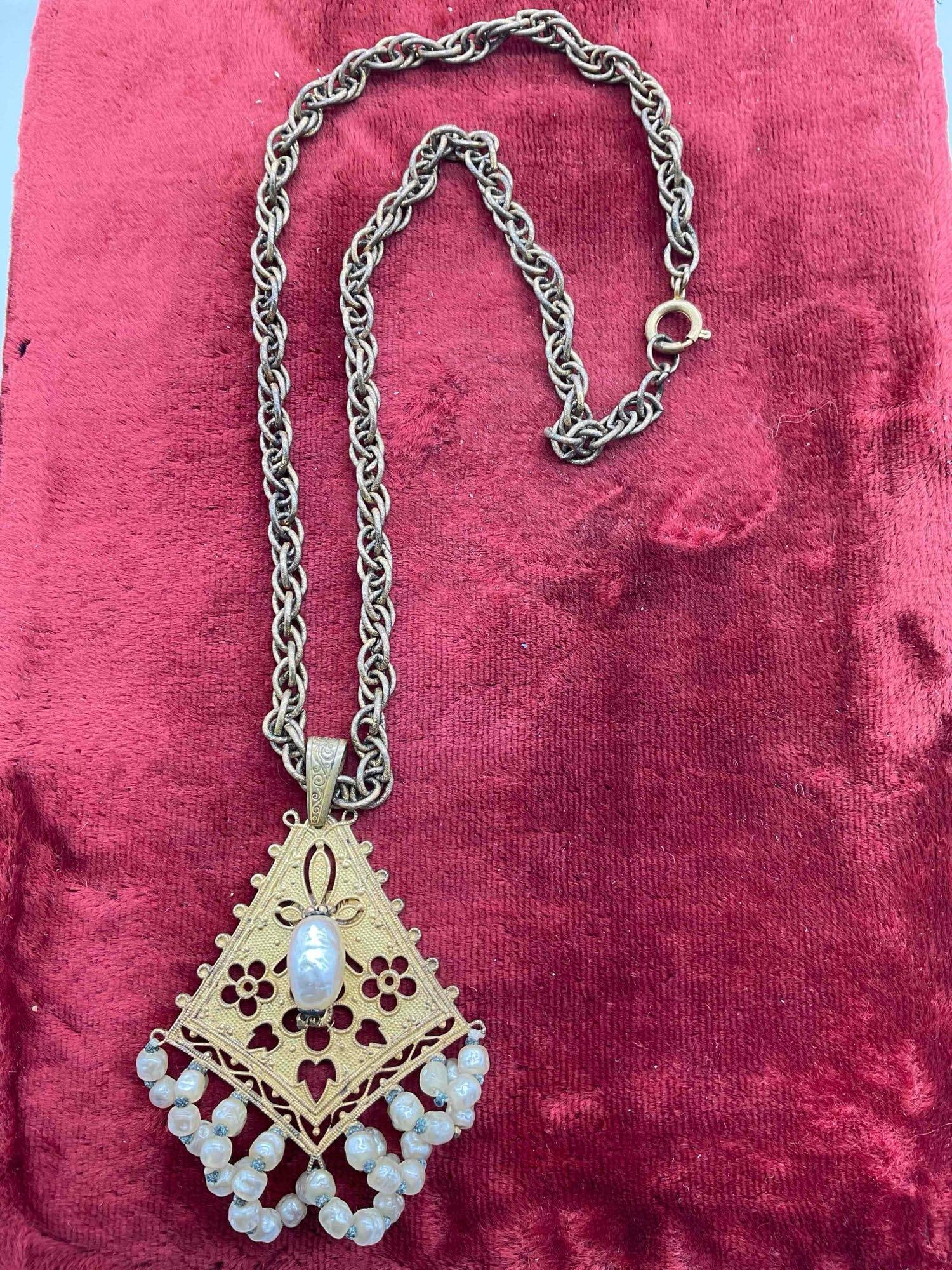 Mid Century Miriam Haskell Signed 18" Original necklace w/ Signed pendant & faux pearls (1 of 4)