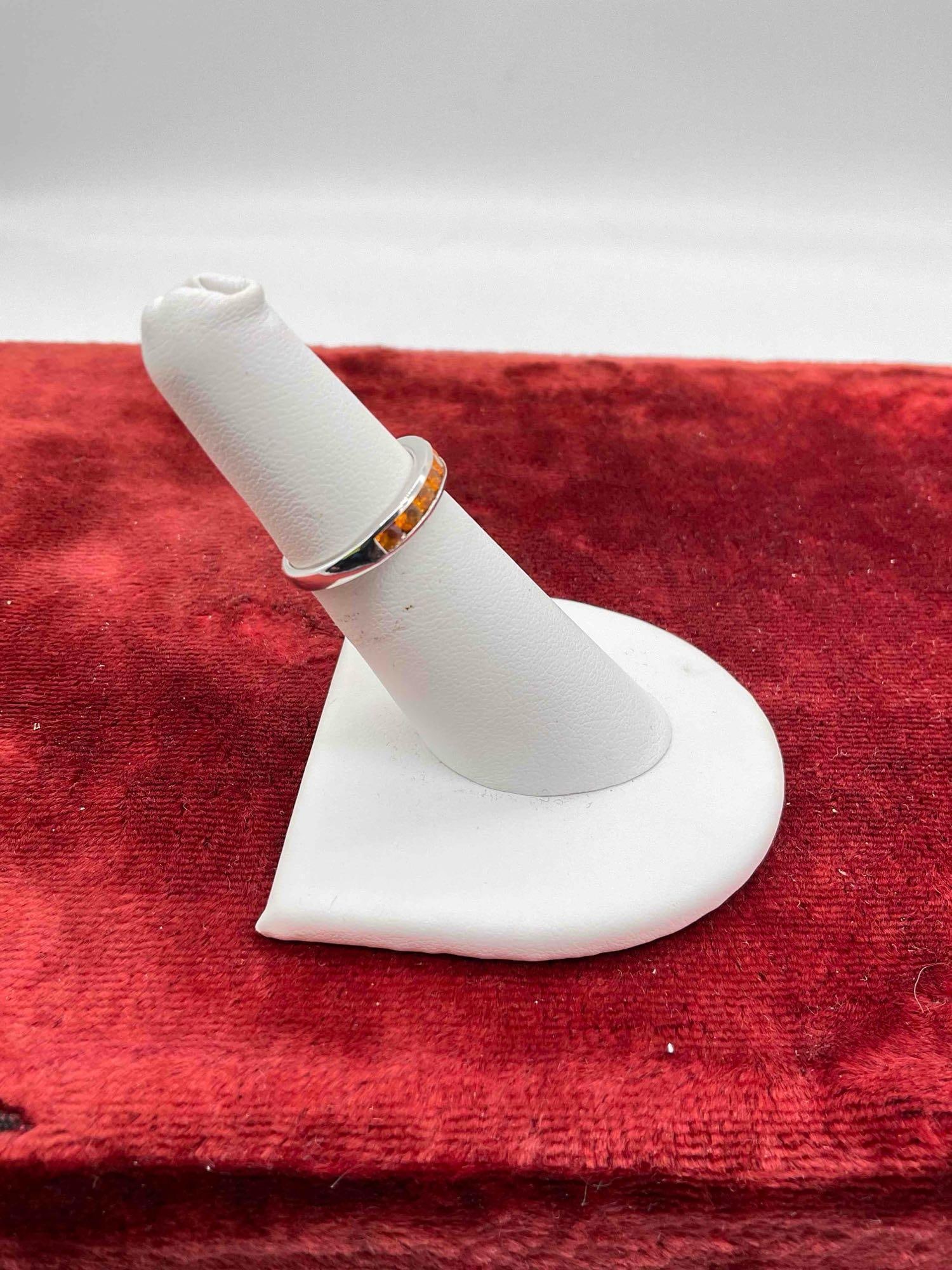 High end jeweler D'Joy Sterling silver women's ring featuring Mexican Orange Fire opals sz - 2