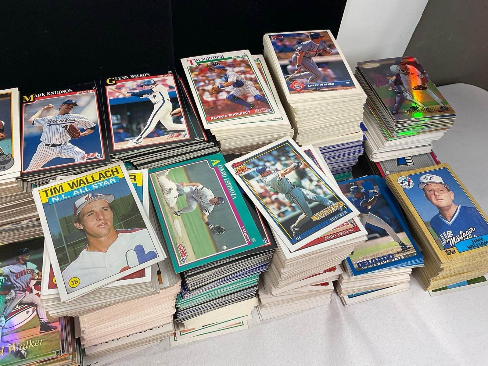 Box of Sports Cards, Largely Baseball, approx 5000+ pieces, mixed brands - 3