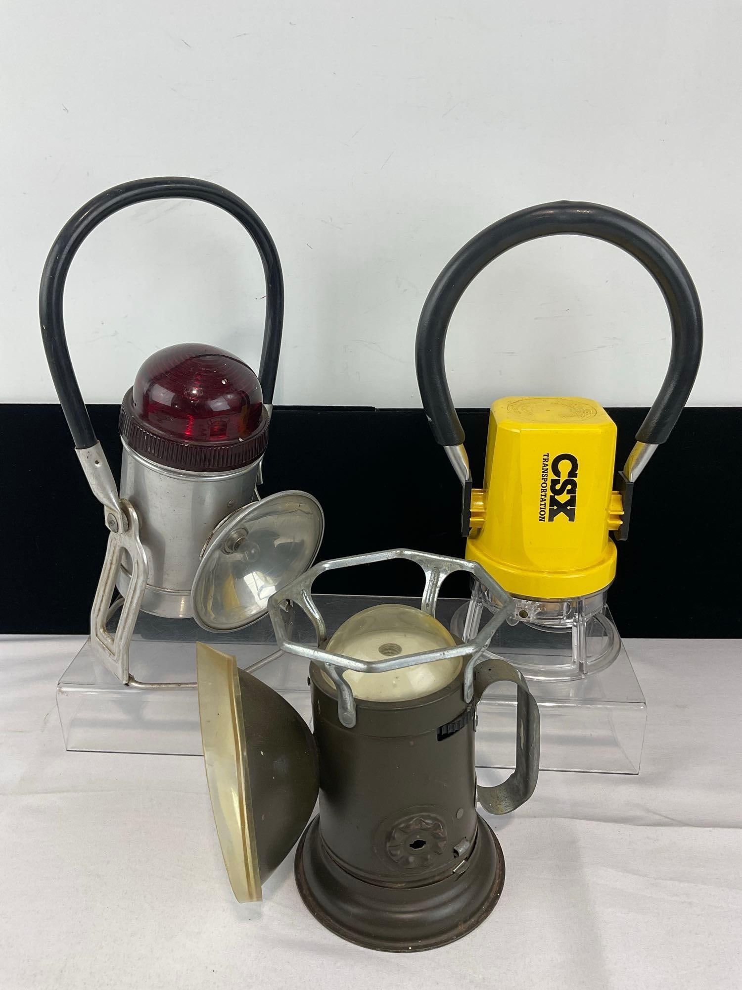 3x Railroad Crew Lanterns, Delta Powerlite, no Handle, Starlite #292 & Handlite Co.: Shows some signs of wear. See pics for condition. Measures approx 13h x 12w x 12d inches. E-1554