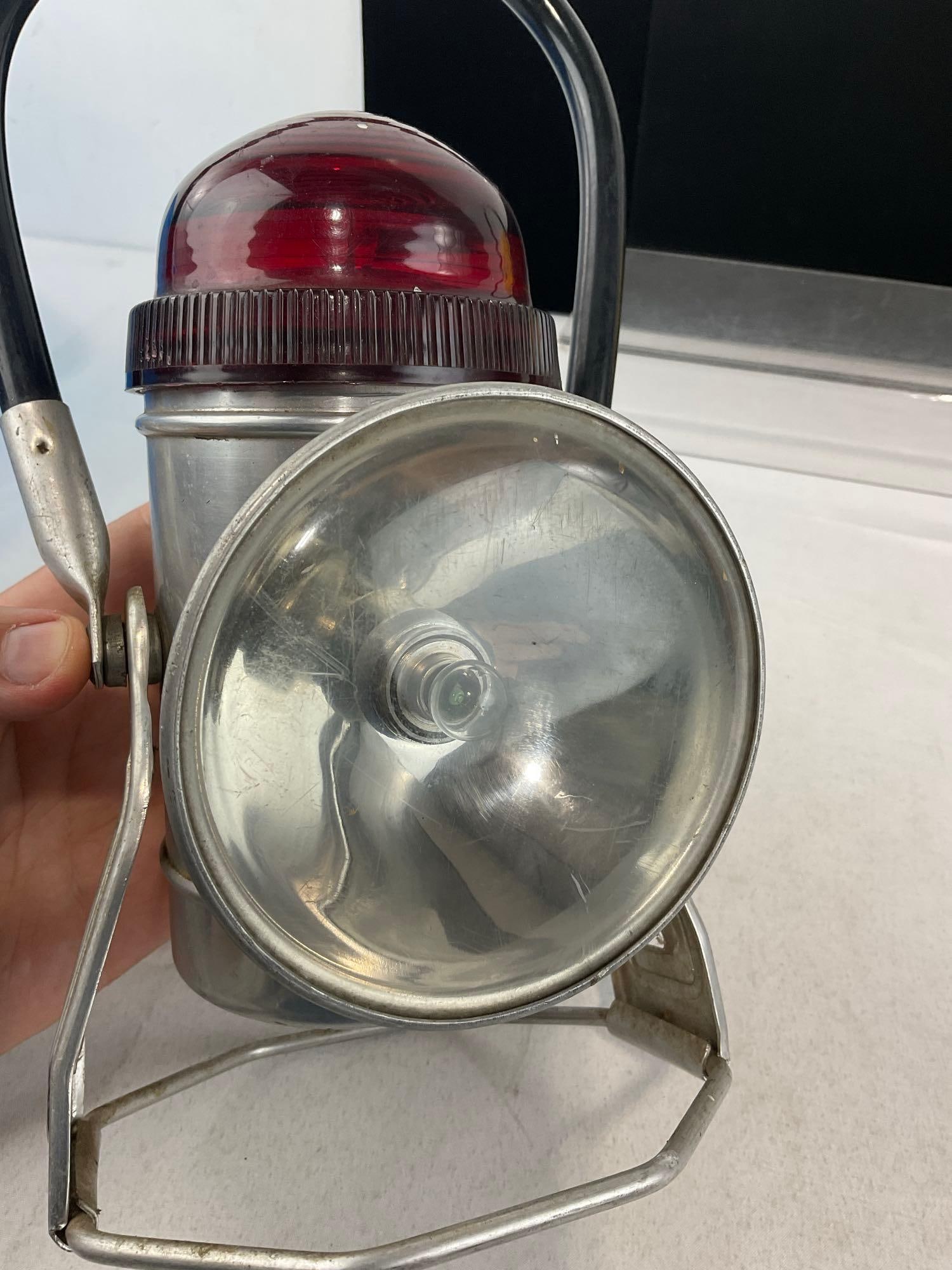 3x Railroad Crew Lanterns, Delta Powerlite, no Handle, Starlite #292 & Handlite Co. - 4