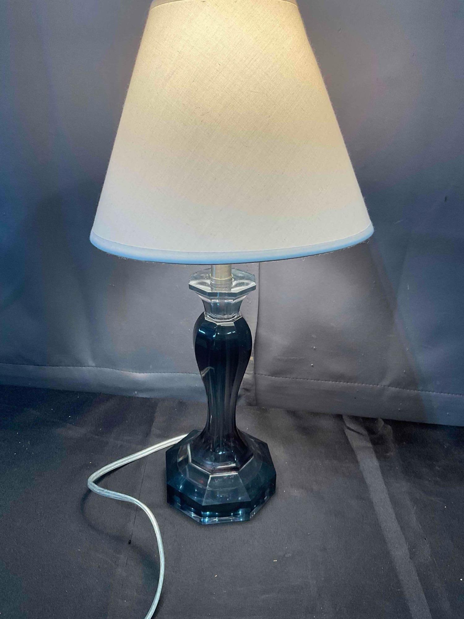 Pair of Modern Table Lamps w/ Smoked Gray Composite Bases & Cream Fabric Shades. Work. - 4