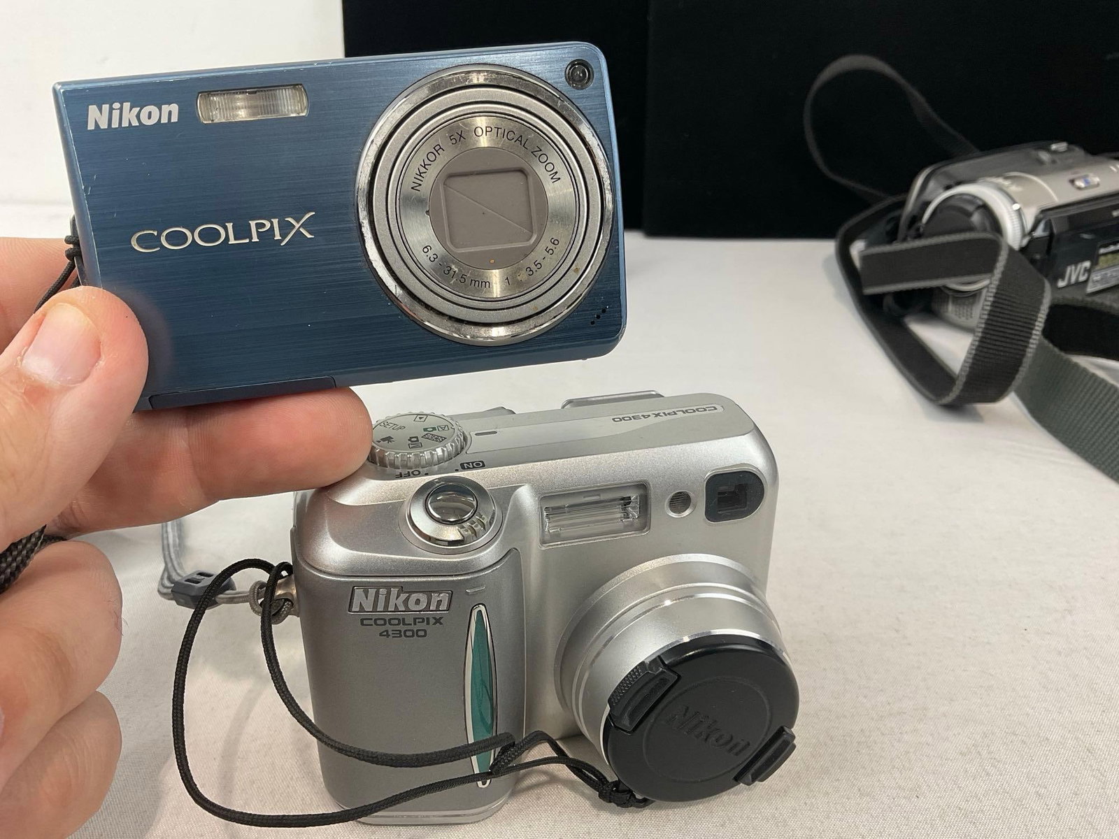 Variety of Cameras, Camcorders, JVC, Minolta, Nikon Coolpix & more - 6