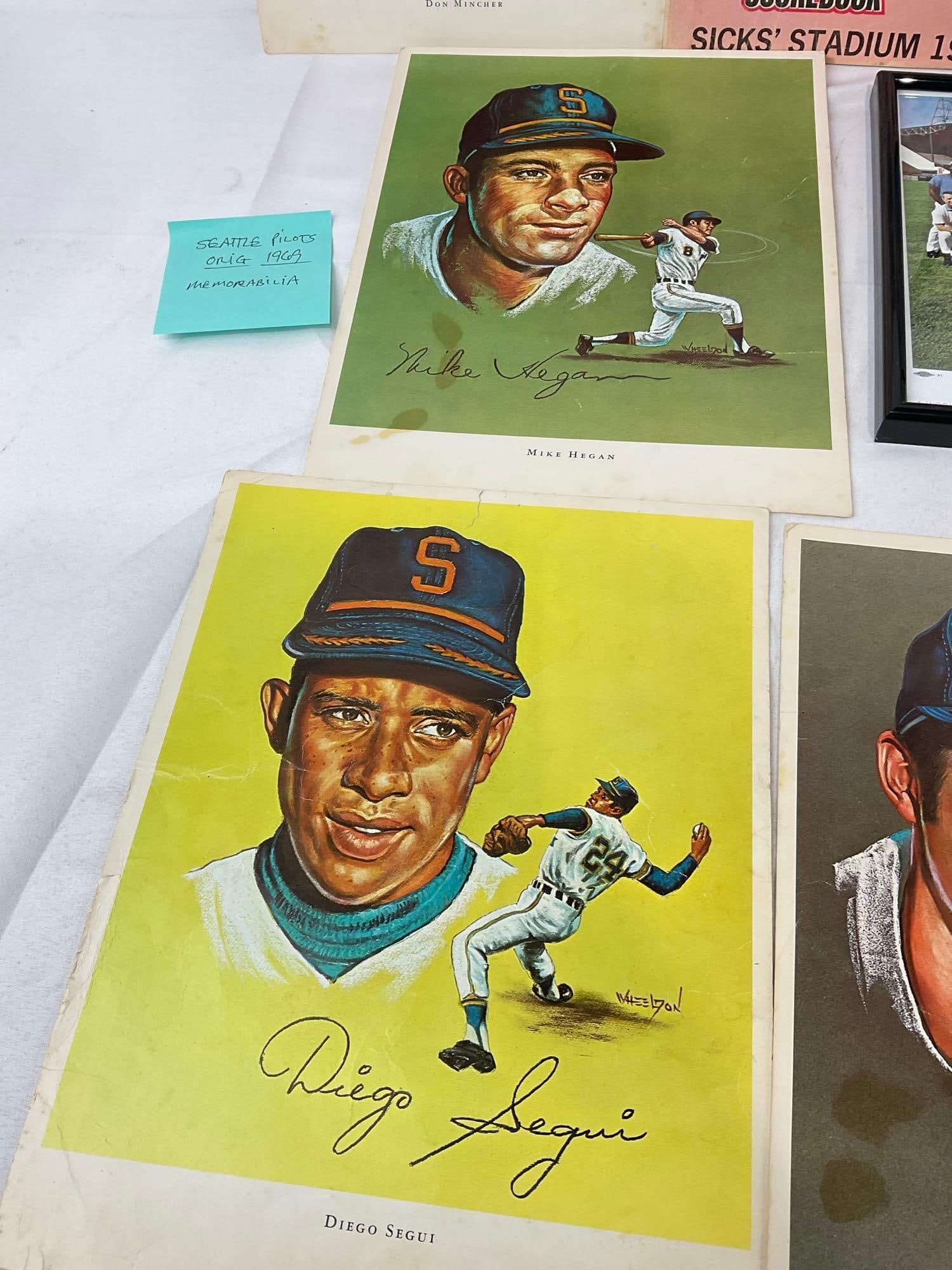 Vintage 1960s Seattle Pilots Scorebooks, Schedule, Yearbook, Framed Photo, Post-Intelligencer Pap... - 5