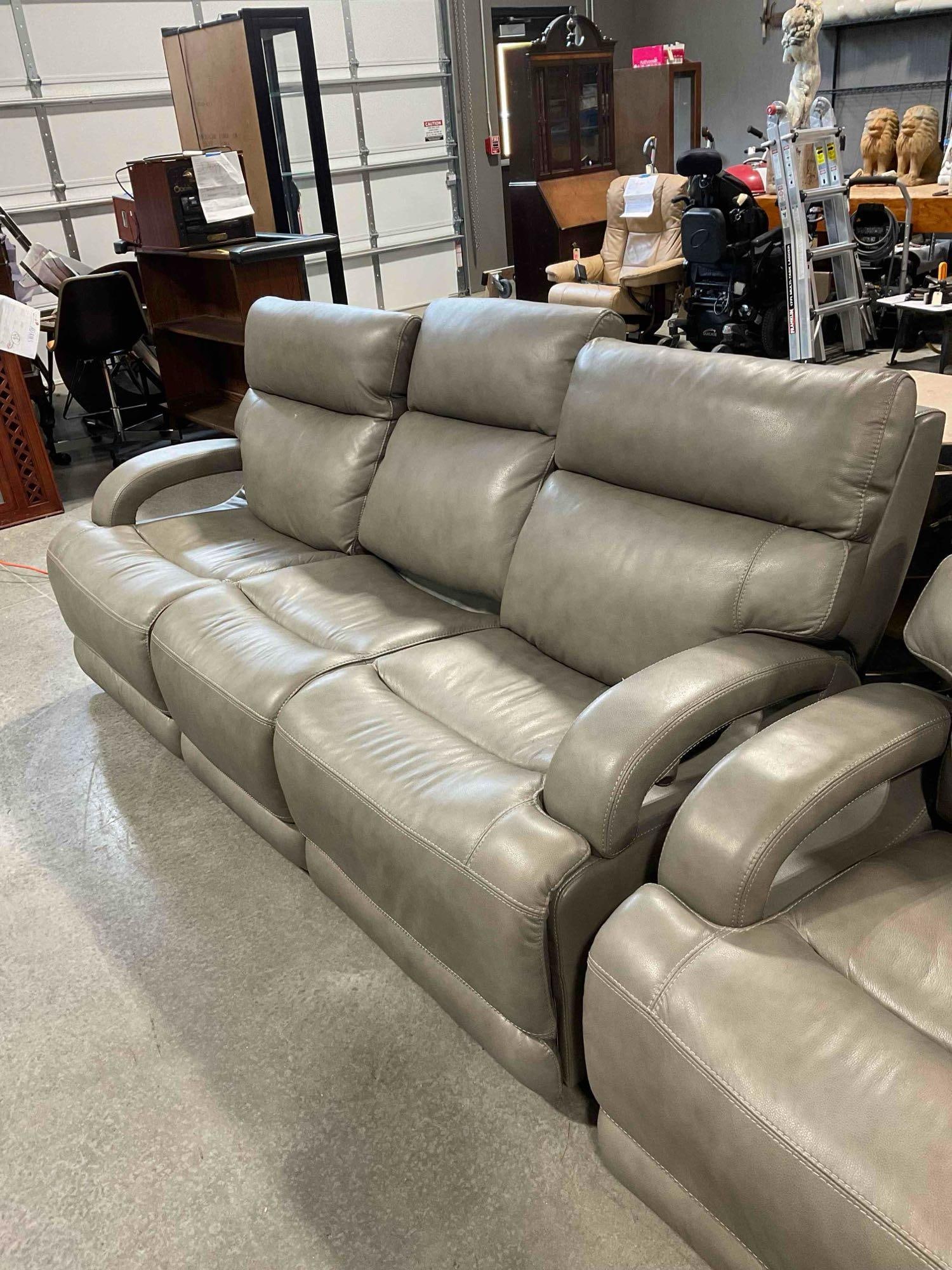 Power Recliner Couch w/ 3 Seats & Gray Leather Upholstery. Tested, Works. See pics. - 4