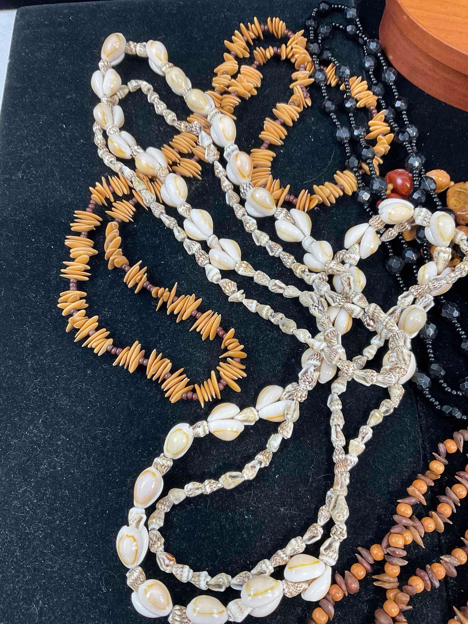 6x vintage estate necklaces Bohemian seed pod, seed, Black Beaded, 2x Cowrie shell + Wood Shaker ... - 2