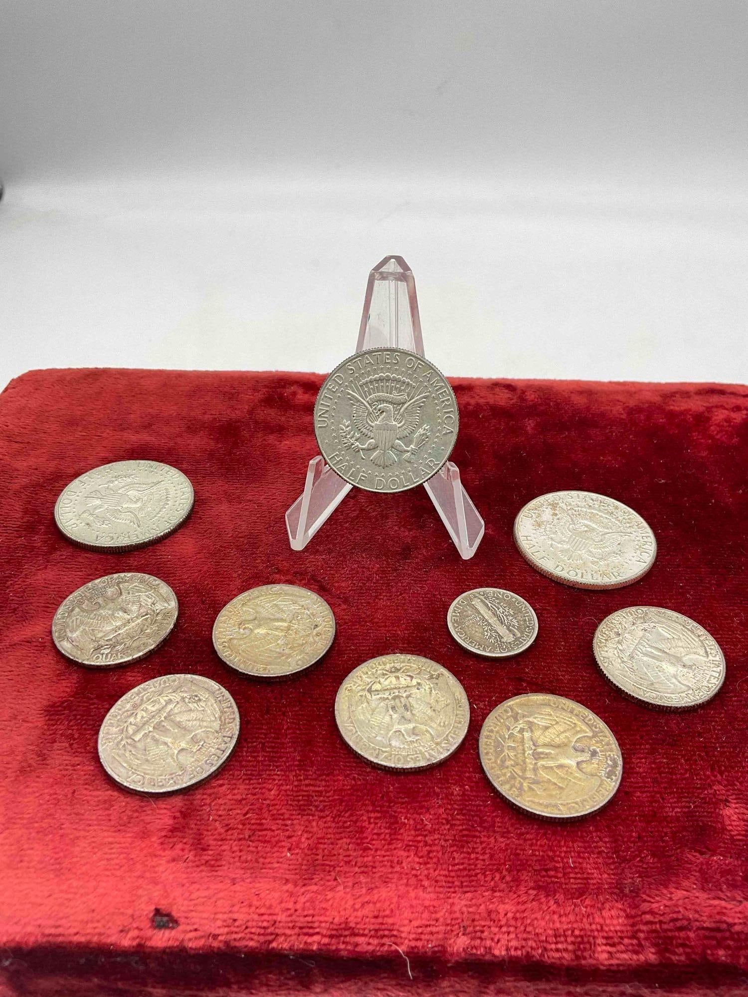 10 X Silver coins, 3x Kennedy halfs 1969, 66, & 64/ 6x Washington Quarters 1953 to 1964 + 1943 dime - 4