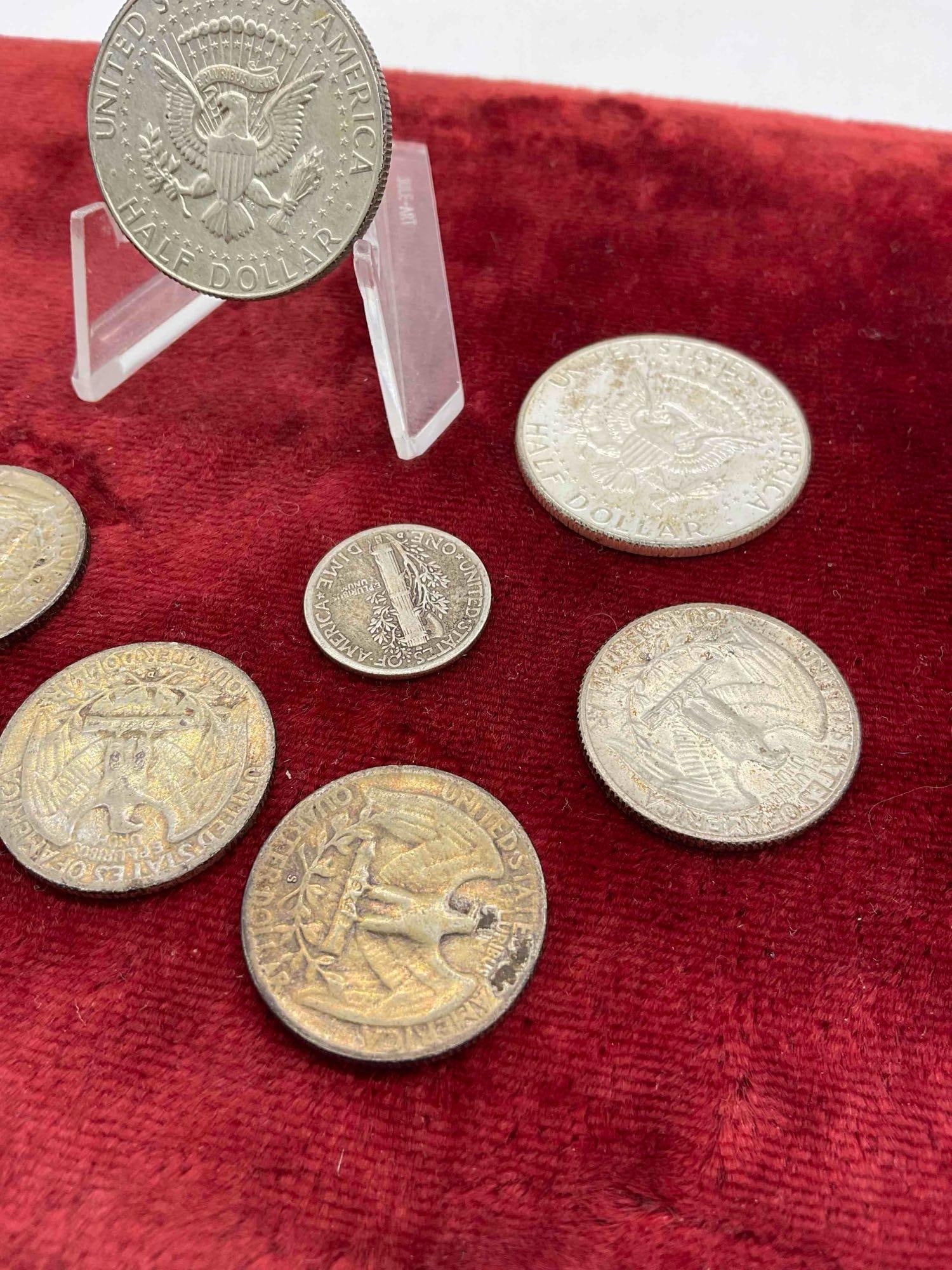 10 X Silver coins, 3x Kennedy halfs 1969, 66, & 64/ 6x Washington Quarters 1953 to 1964 + 1943 dime - 5