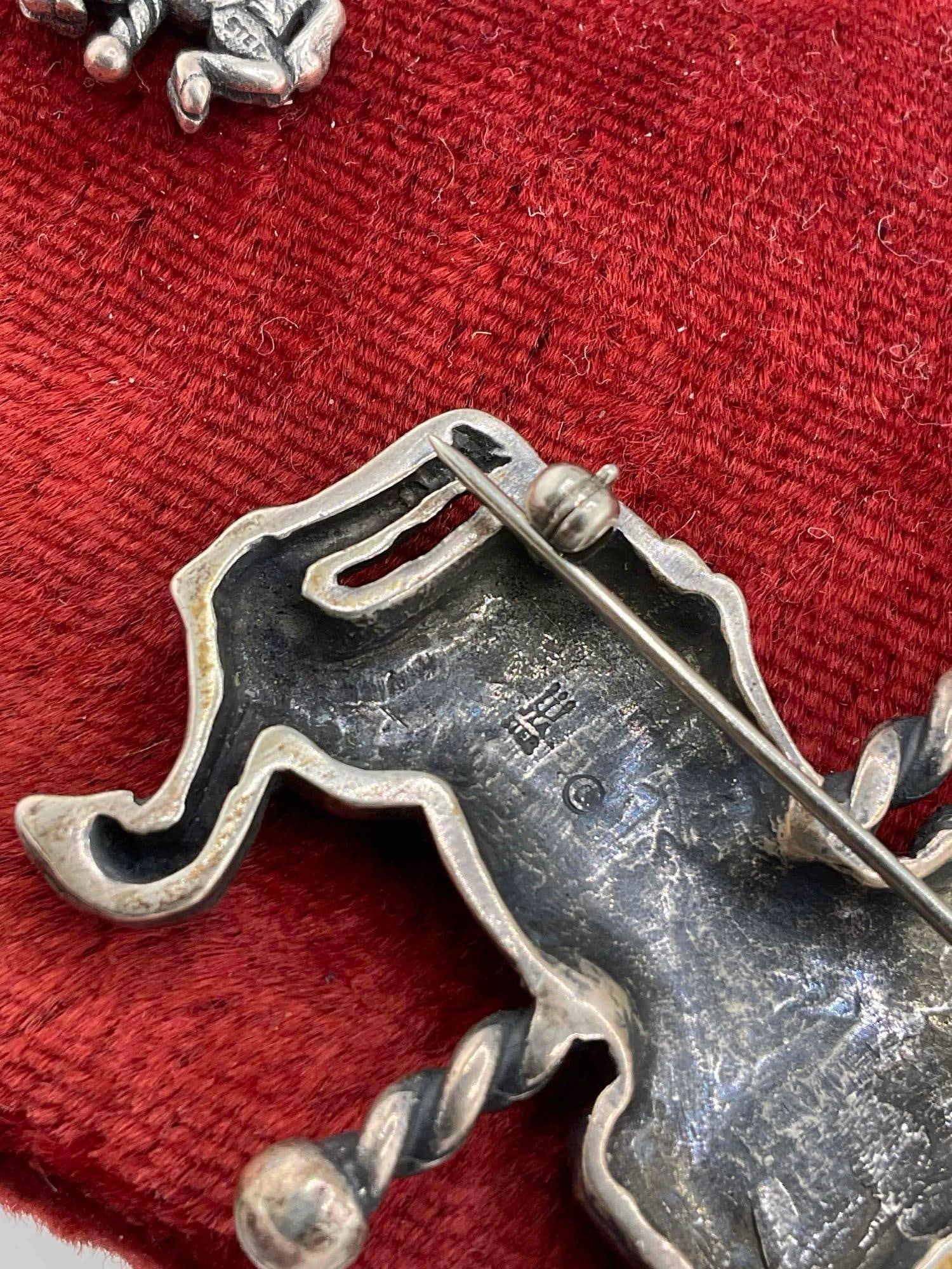 Extremely Rare Mid century James Avery Sterling Silver Carousel Horse Brooch W/ matching earrings - 3