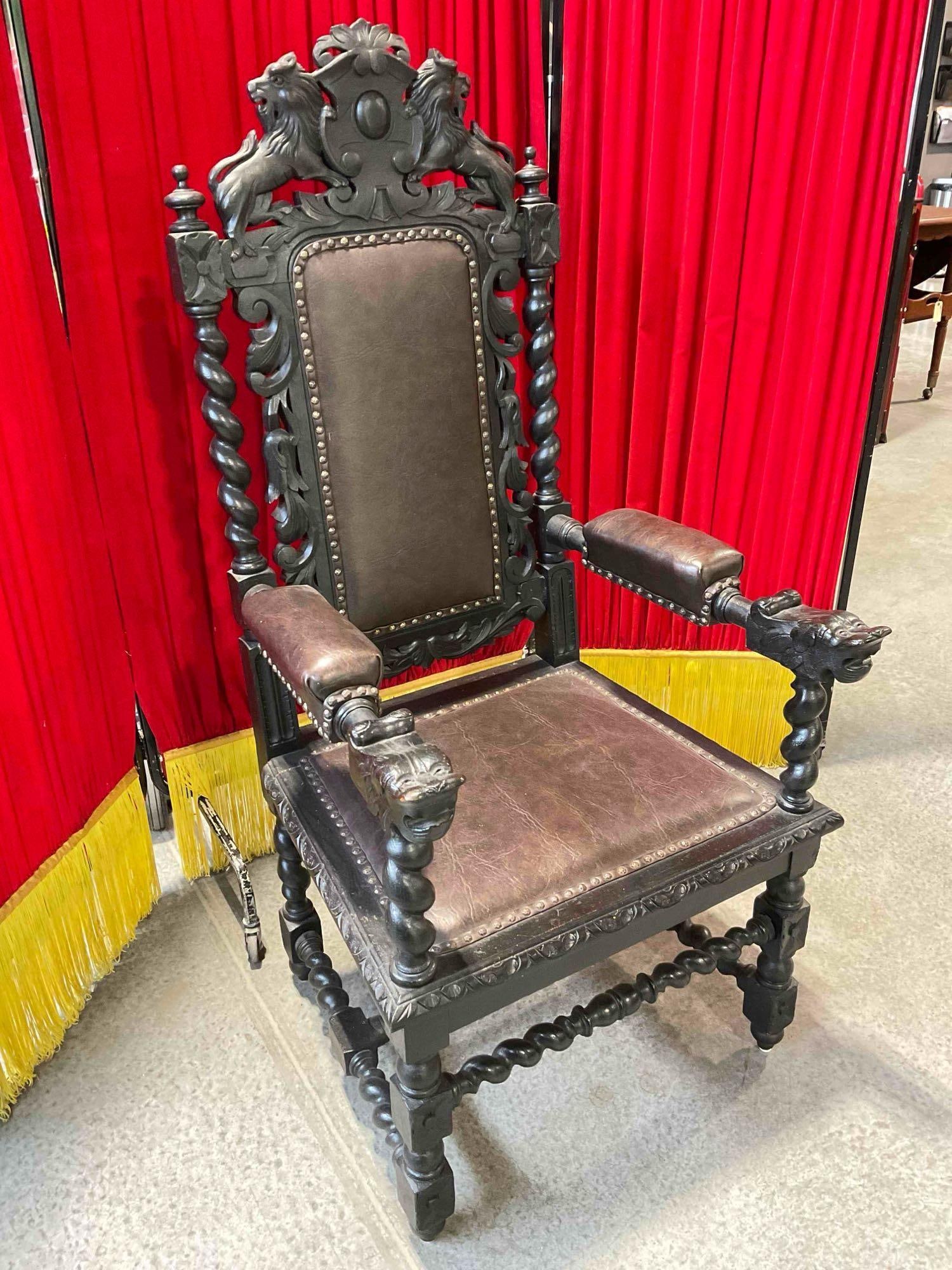 Antique 18/19th Cent.European Renaissance, Boroque Carved Dark Wood Throne Chair w/ Lion Details. - 3