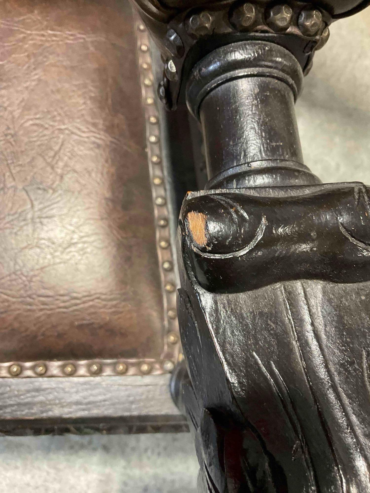 Antique 18/19th Cent.European Renaissance, Boroque Carved Dark Wood Throne Chair w/ Lion Details. - 4