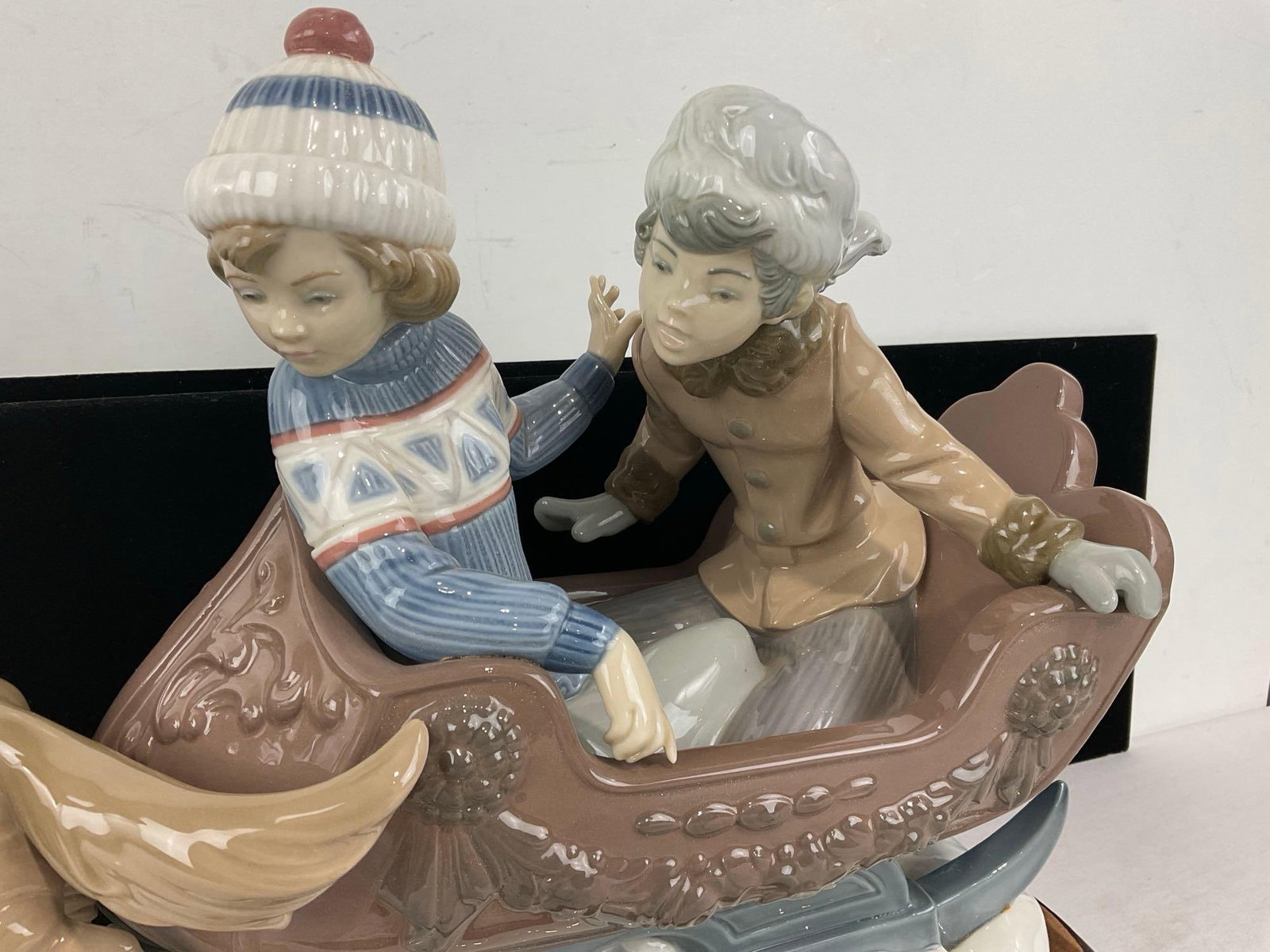 LLADRO 5037 Retired Sleigh Ride Glazed Porcelain Figurine, w/box, 10h x 19w x 6d inches - 3