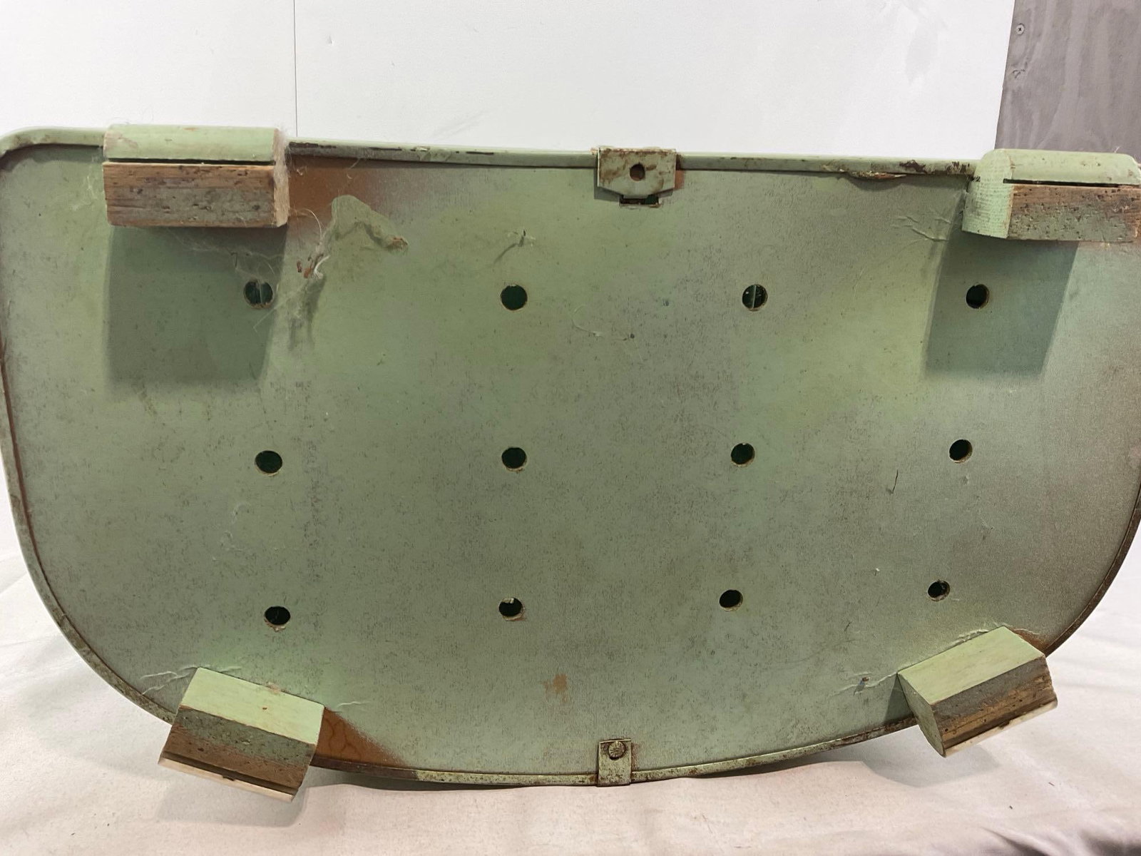 Rare Vintage 1950s Pearl Wick Fifi Poodle in Paris Laundry Hamper, Seafoam Green 26h x 22w x 13d " - 8