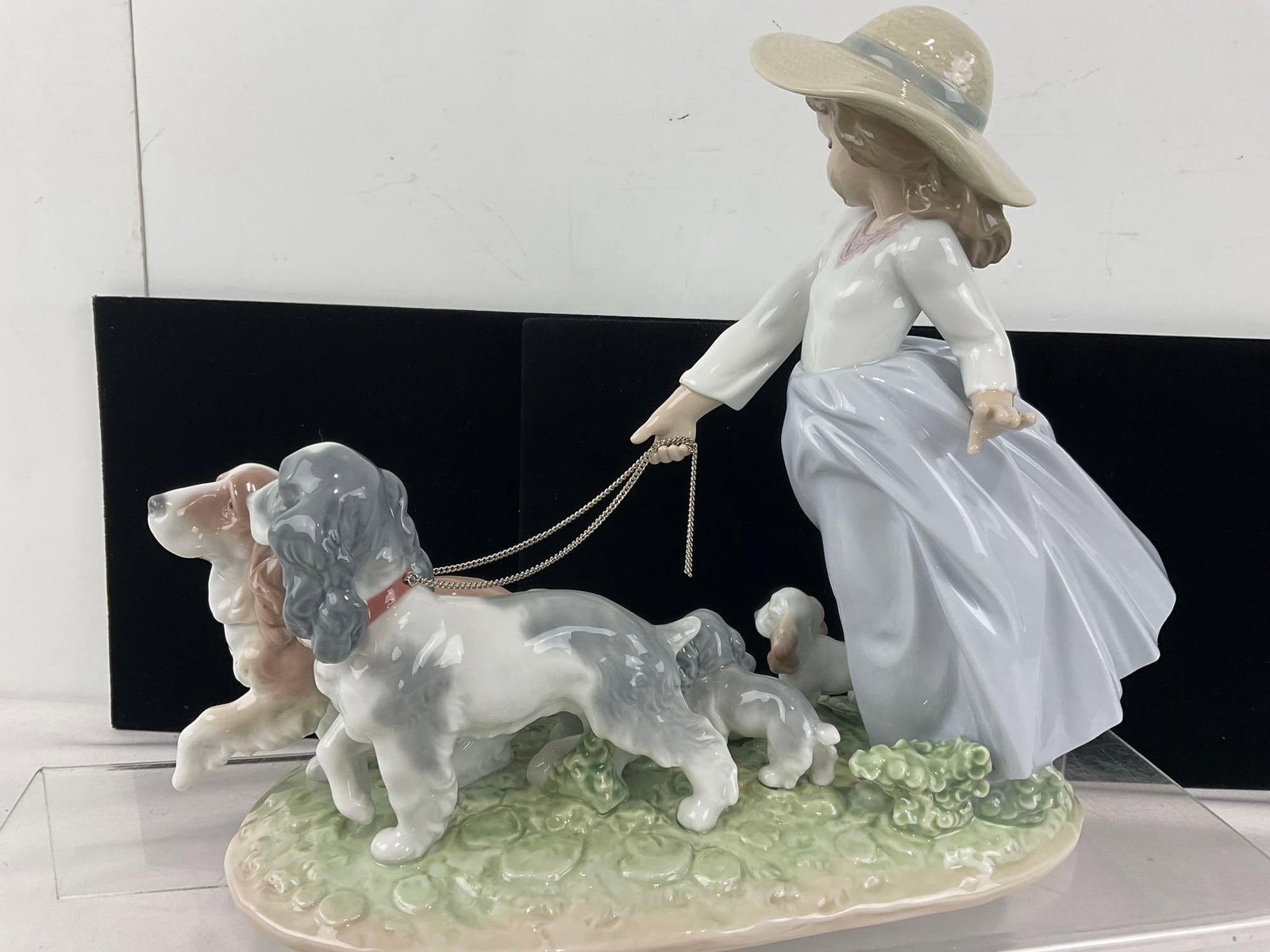 LLADRO Privilege Glazed Porcelain Statue #06784 Puppy Parade, w/original box, 10h x 18w x 14d inc... - 7