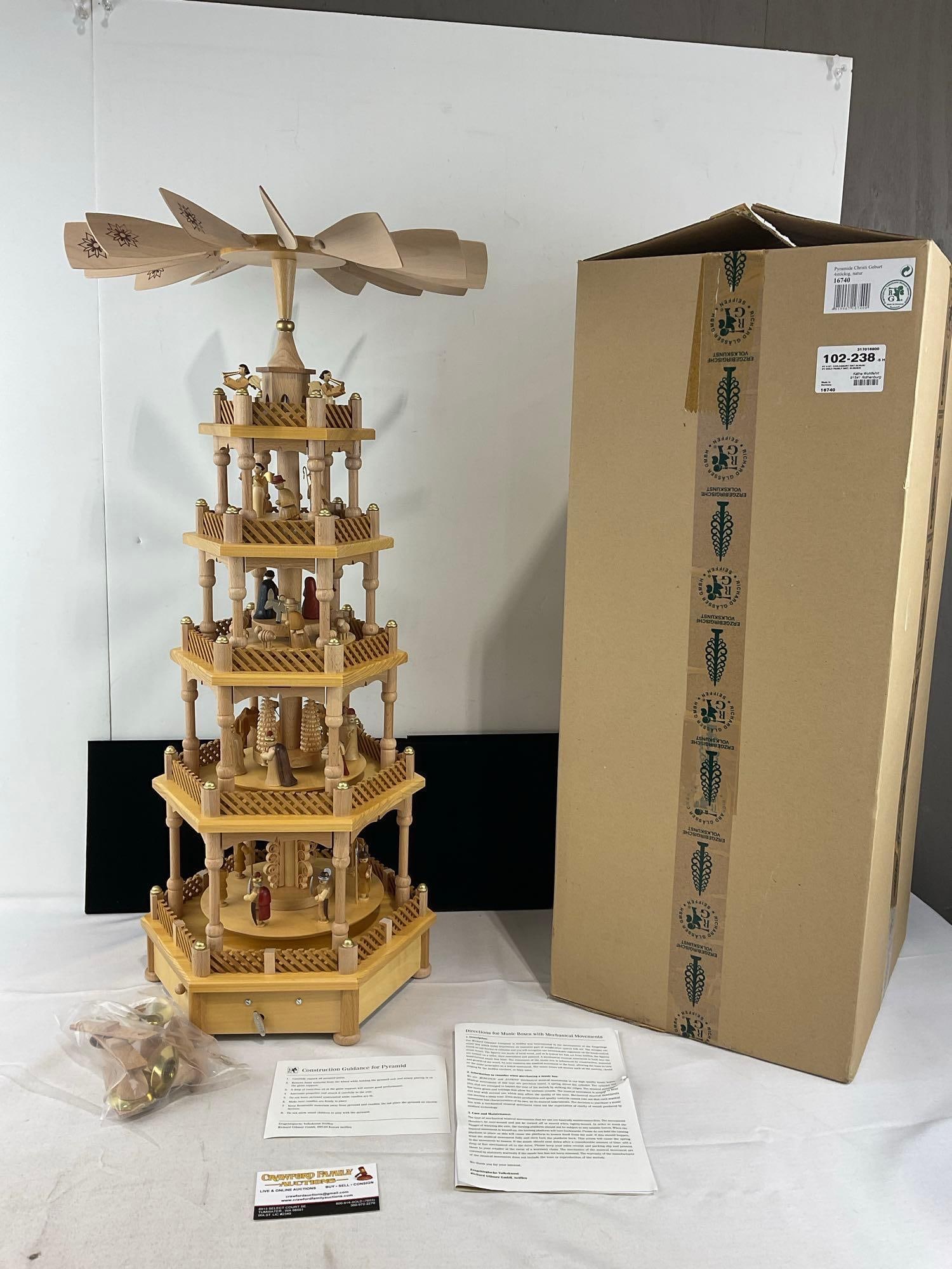 Erzgebirgeische Volkskunst Richard Glasser Handmade Multi-Tier Holiday Pyramid 16740 in original ... (1 of 8)