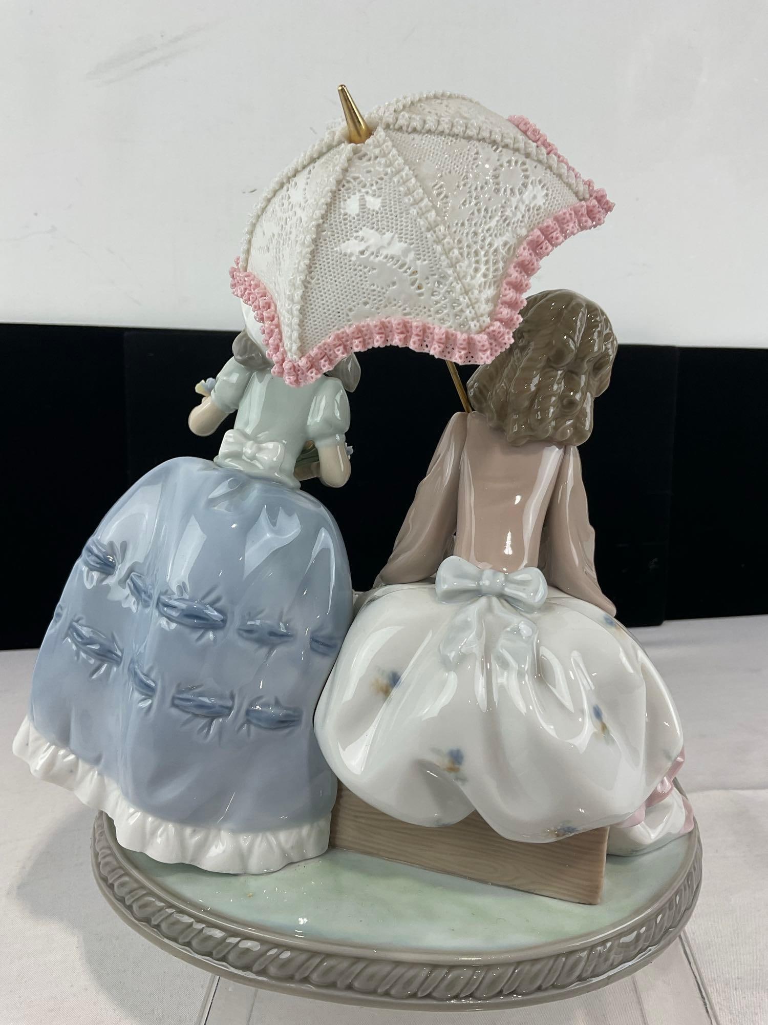 LLADRO Glazed Porcelain Figurine in box, #05537 Flowers For Sale, roughly 10x9x7 inches - 5