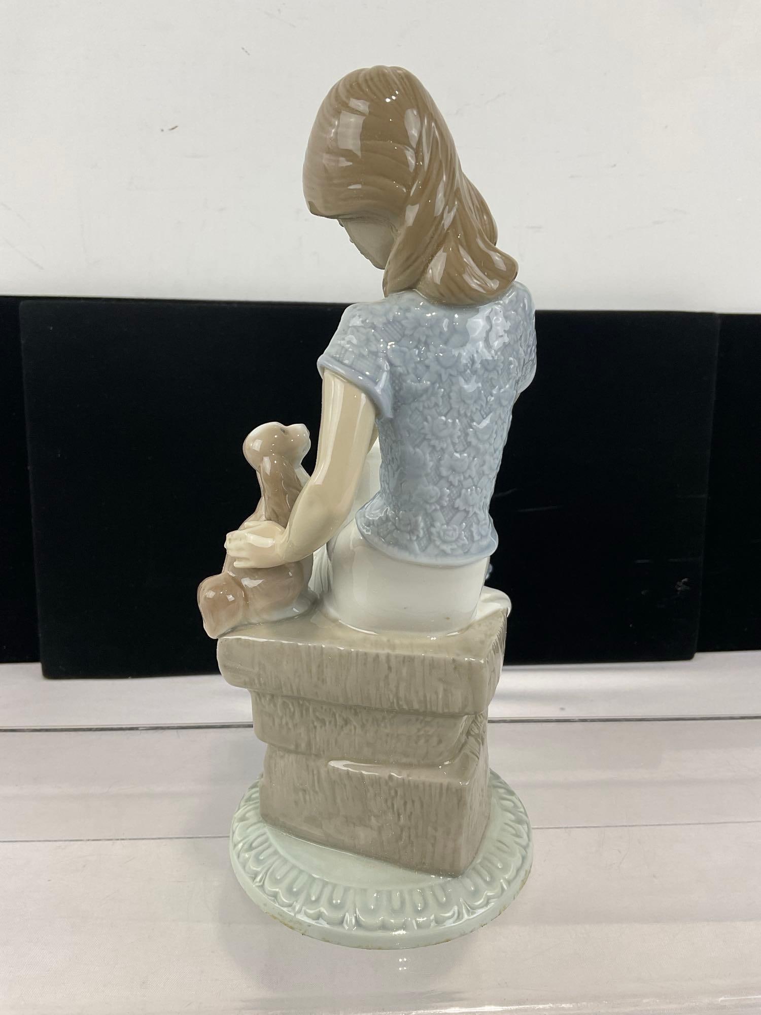LLADRO Glazed Porcelain Figurine in box, #04847 Classic Dance, 10x8x5 inches - 5