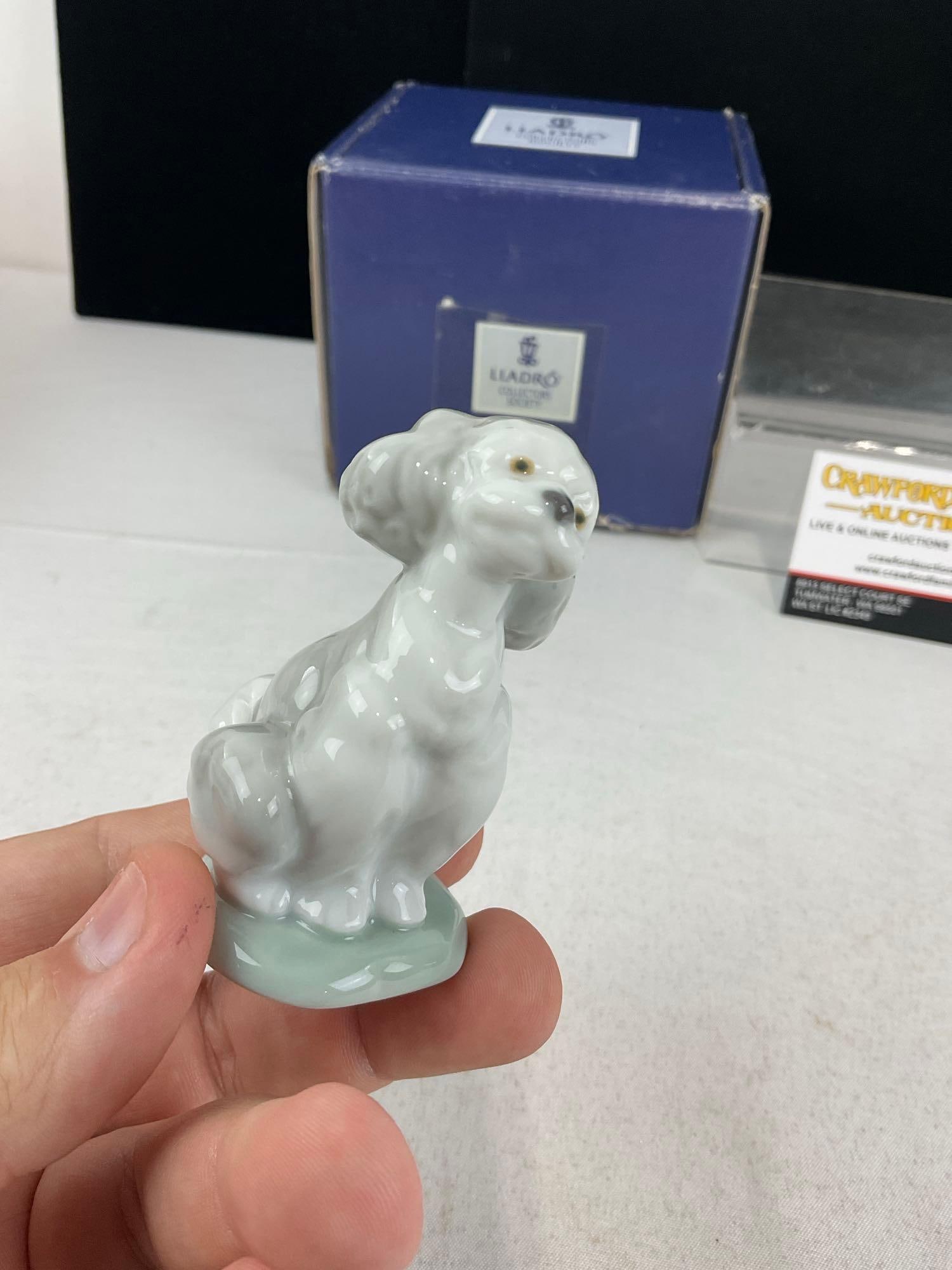 LLADRO Small Glazed Porcelain Puppy Figure, Society 2000, A Friend for Life, #7685, 3 inch tall - 2