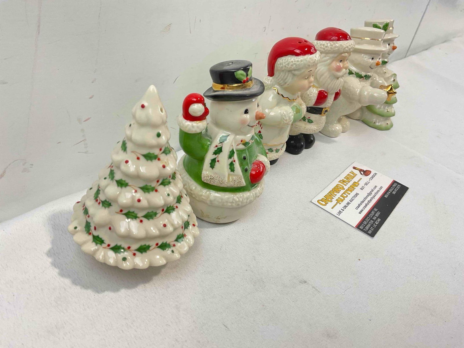 6 pcs Lenox Ceramic Christmas Themed Salt & Pepper Shakers. See pics. - 2