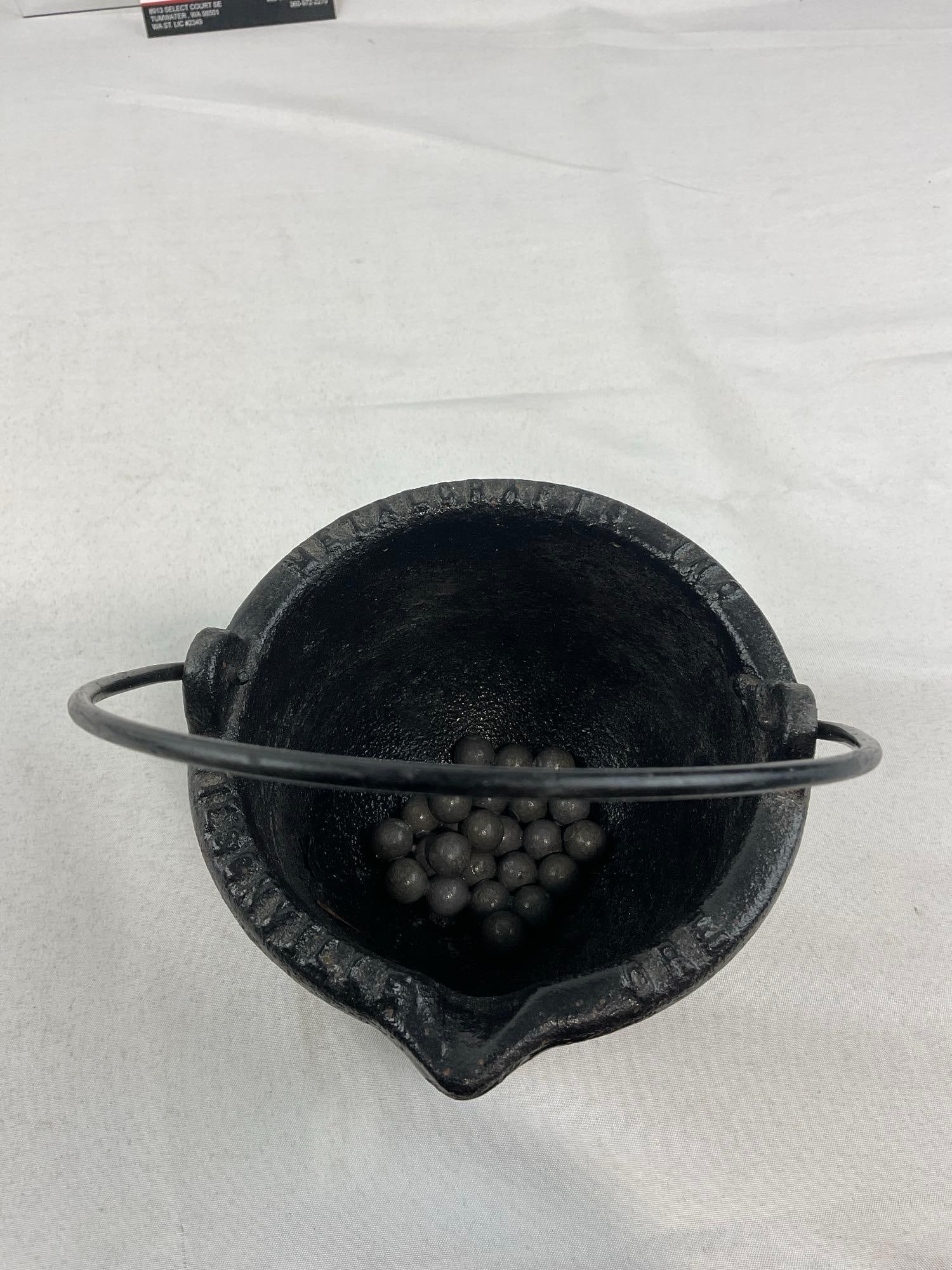 Metalcrafts Inc Wilsonville ORE, Cast Iron Crucible for Lead, w/Casting Tool - 2