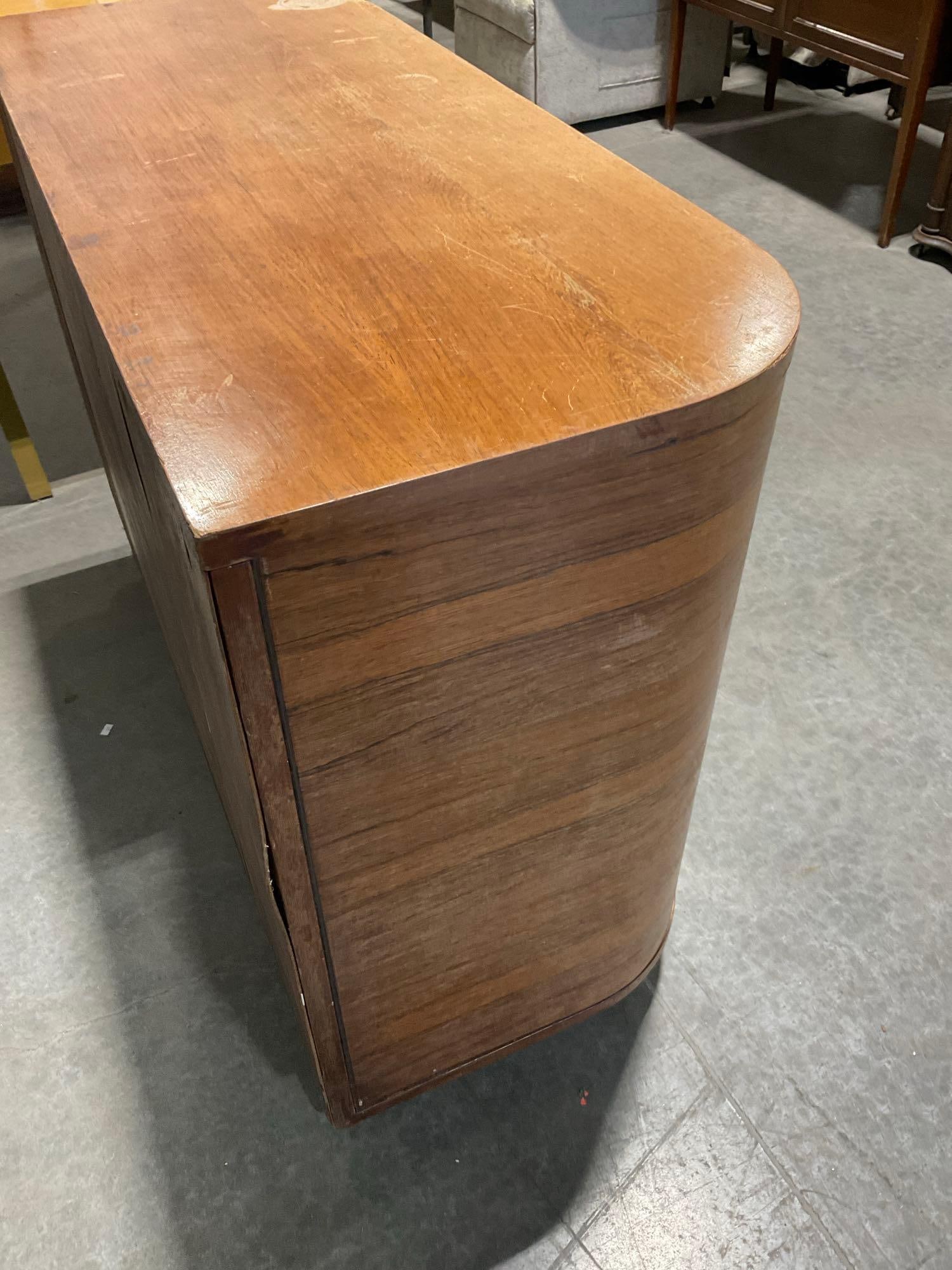 Vintage Saginaw Furni. Co. Art Deco Waterfall Style Dresser/Cabinet w/ side doors in poor/fair cond - 8