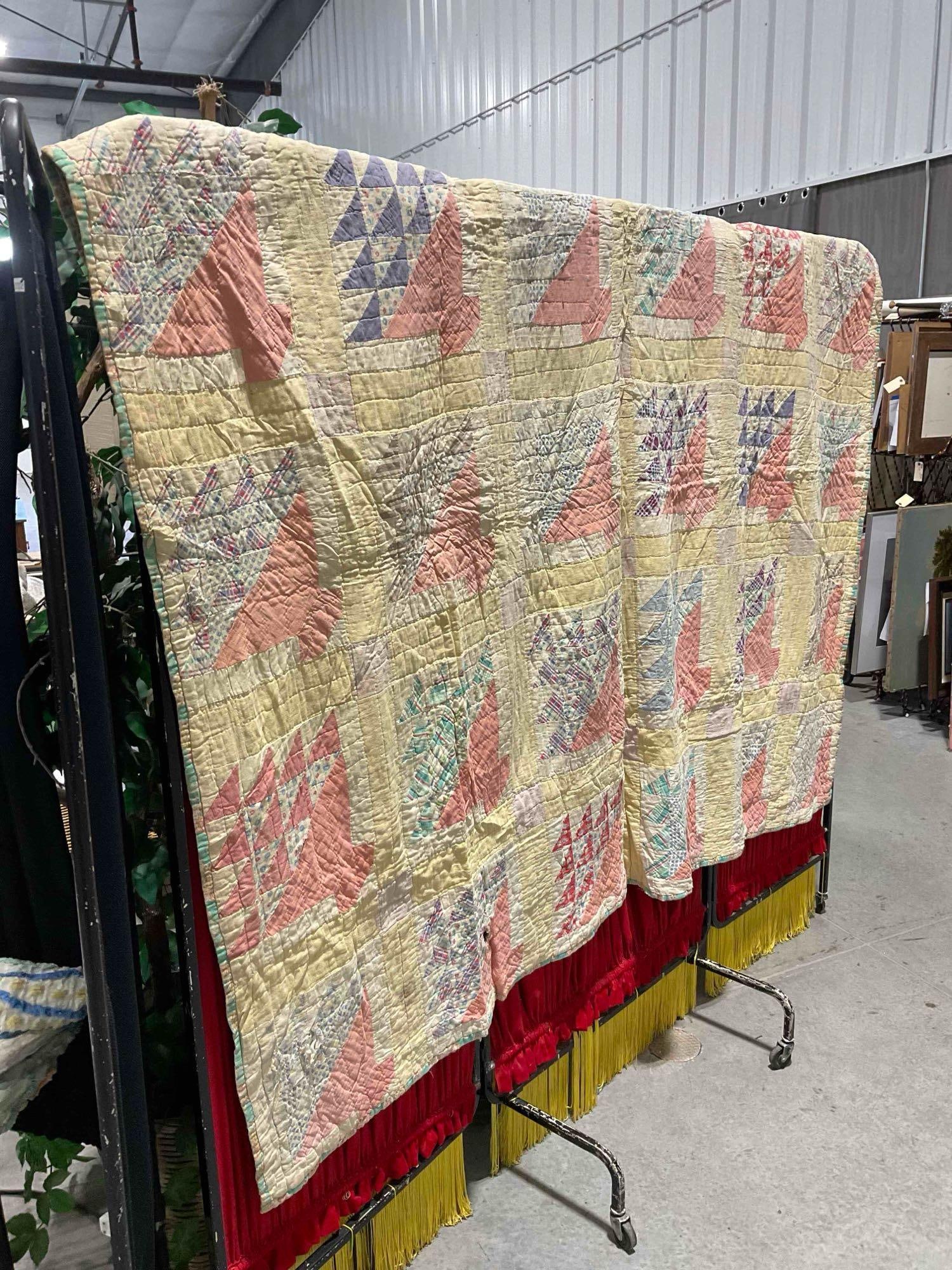 Vintage Hand Quilted Yellow Patchwork Blanket Bedspread w/ Flower Basket Pattern. 80" x 70" - 3