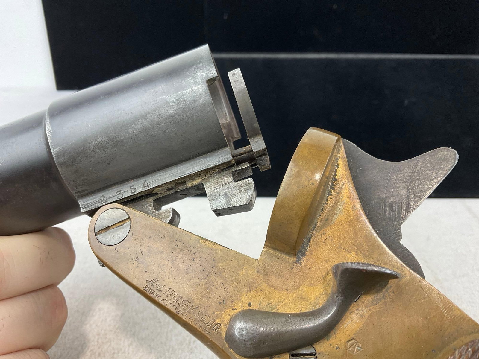 WWI era French Model 1918 Bte. SGOG Flare Gun, Brass & Steel, 1.5 in bore, spur trigger, SN:2354 - 5