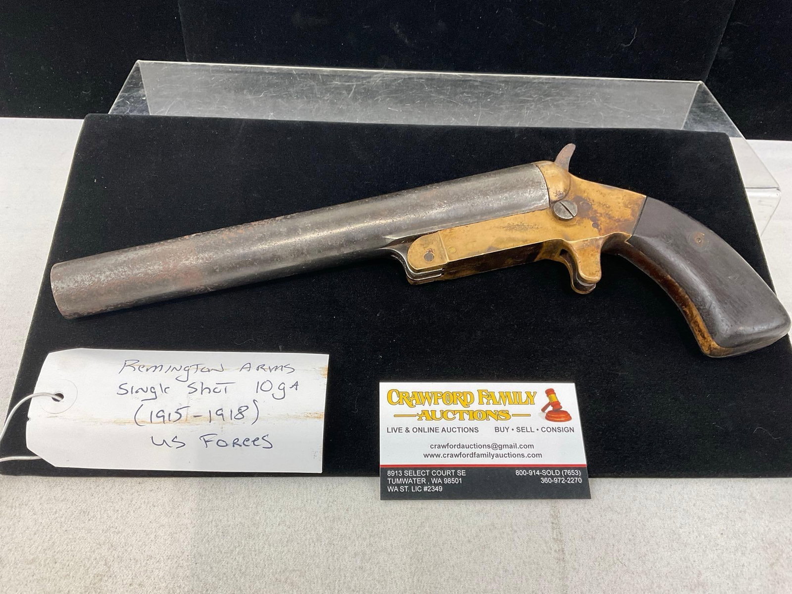 Antique WW1 era Remington Arms Mark III 10 Gauge Flare Gun, Brass & Steel, SN:25761: Appears to be in good shape. The barrel measures approx 9 inches. The piece measures approx 13h x 9w x 3d inches. See pics. E-6440