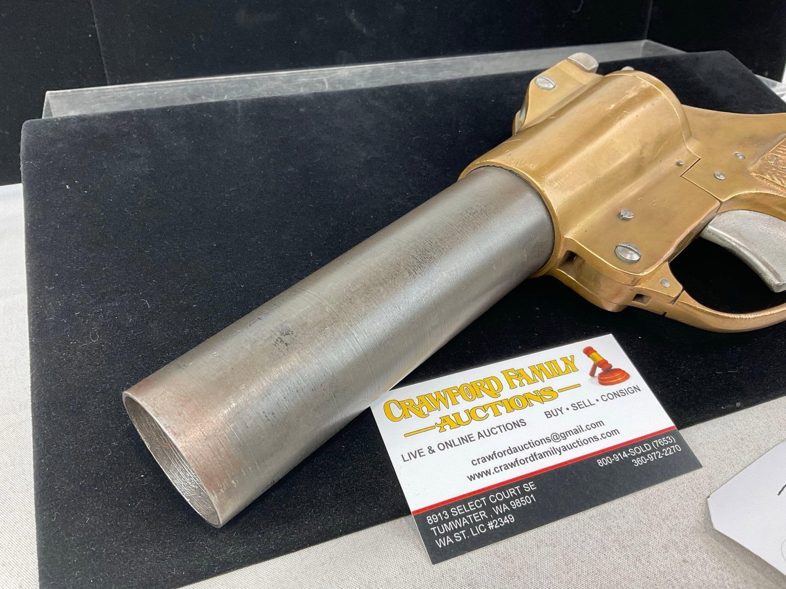 WWII Era 1944 International Flare Signal Co. Model 52, 37mm bore, Brass & Blued Steel, SN:25761 - 2
