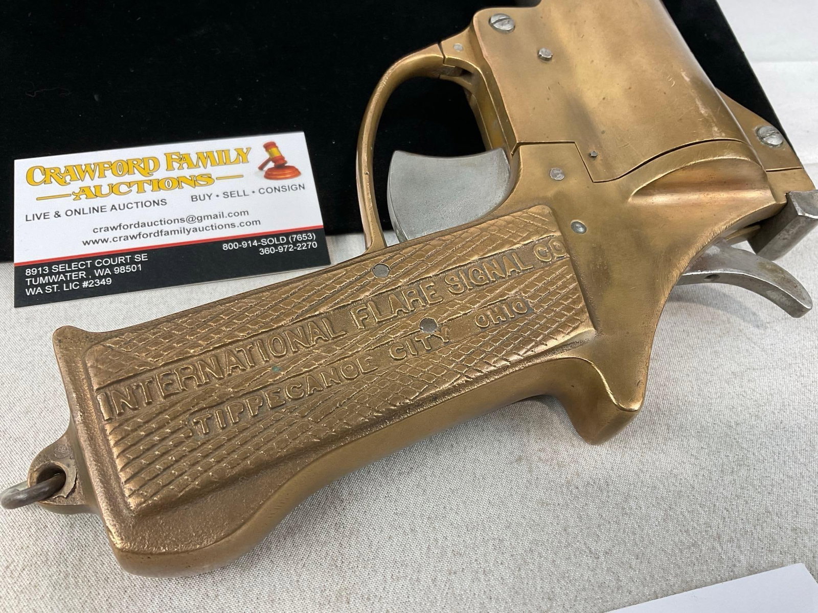WWII Era 1944 International Flare Signal Co. Model 52, 37mm bore, Brass & Blued Steel, SN:25761 - 3
