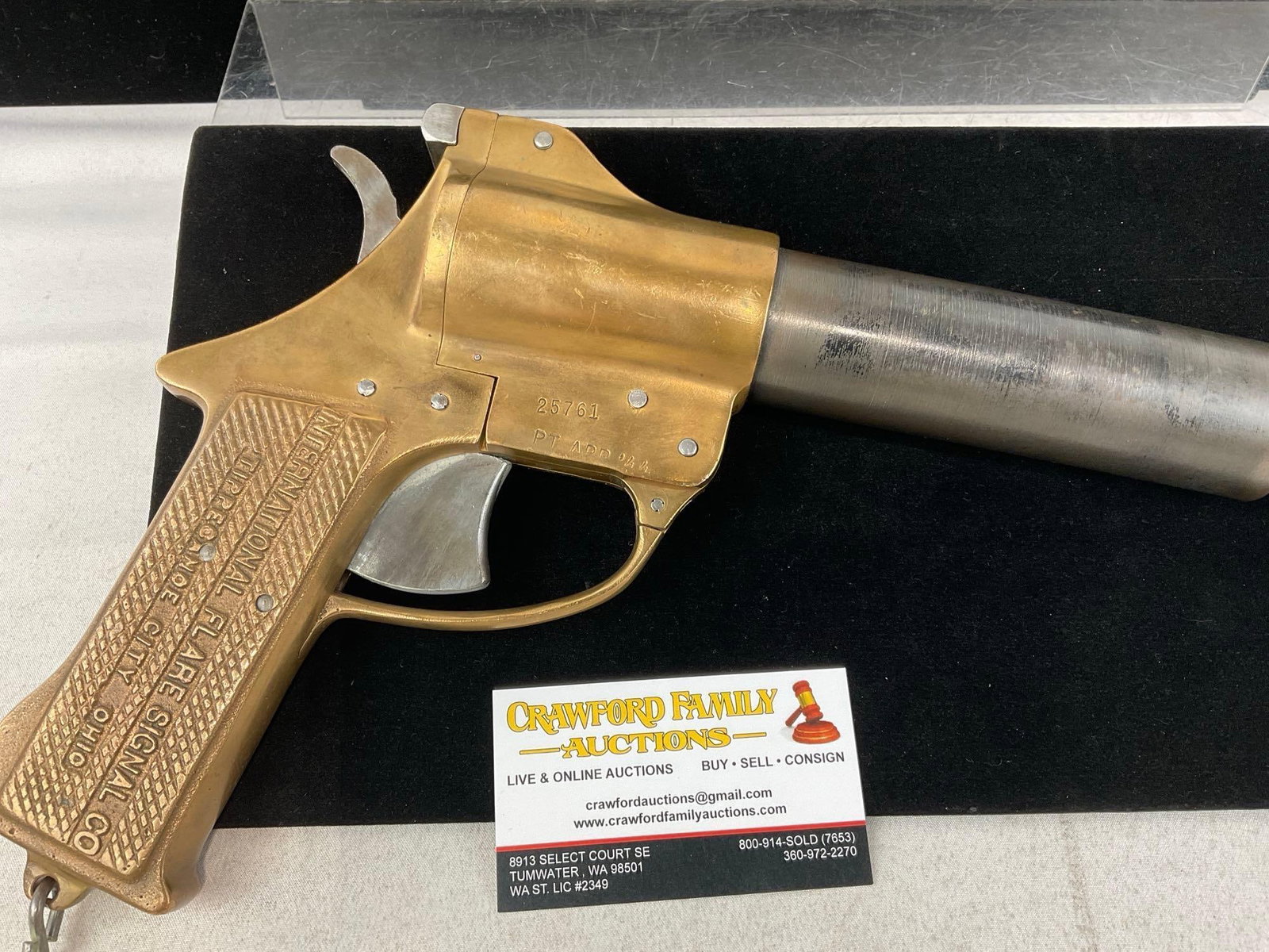 WWII Era 1944 International Flare Signal Co. Model 52, 37mm bore, Brass & Blued Steel, SN:25761 - 6