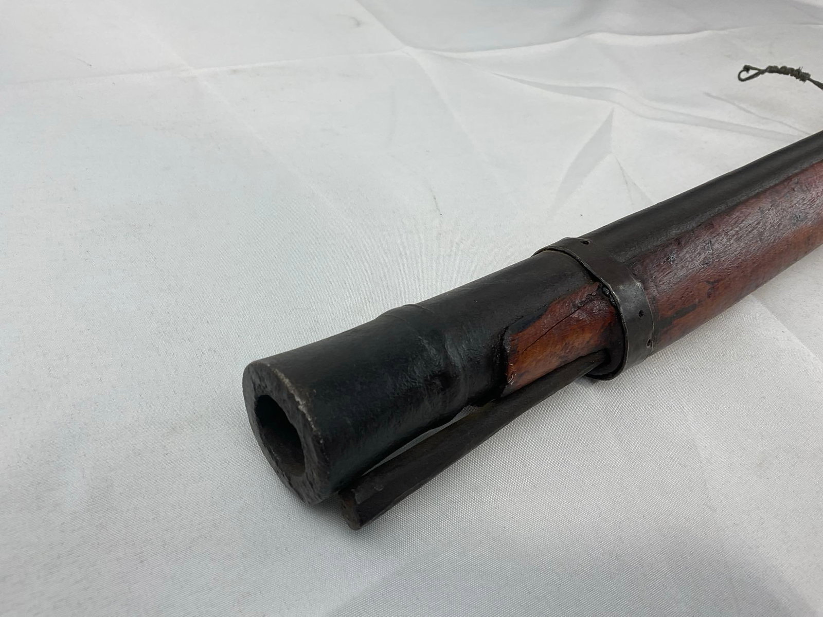 Huge Indian? Matchlock Wall/Rampart Gun, Black Powder, Primitive style stock w/Cast Iron Barrel - 10