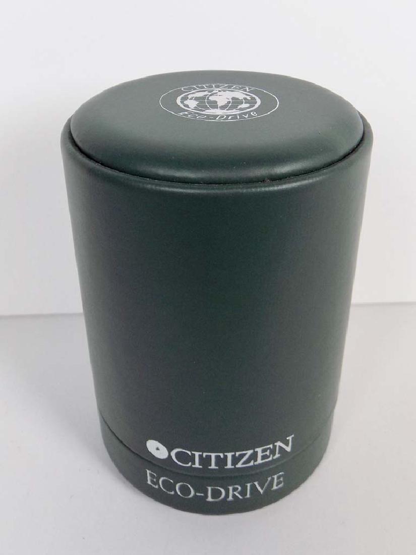 CITIZENS ECO-DRIVE WATCH: NICE STYLISH CITIZENS ECO-DRIVE WATCH. BODY AND BAND APPEAR TO BE STAINLESS.