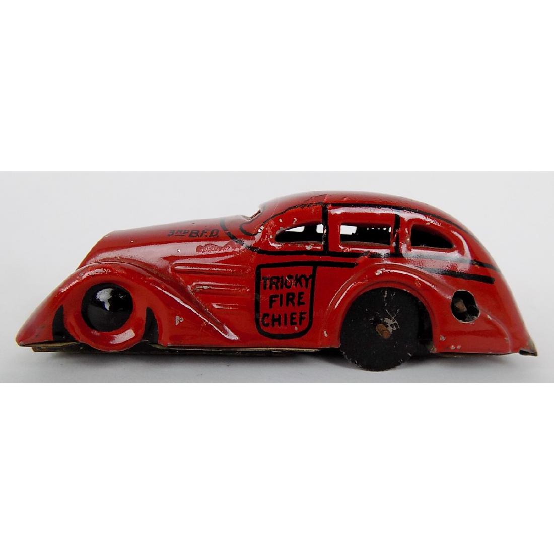 MARX TRICKY FIRE CHIEF CAR WIND UP: 4-1/2" LONG