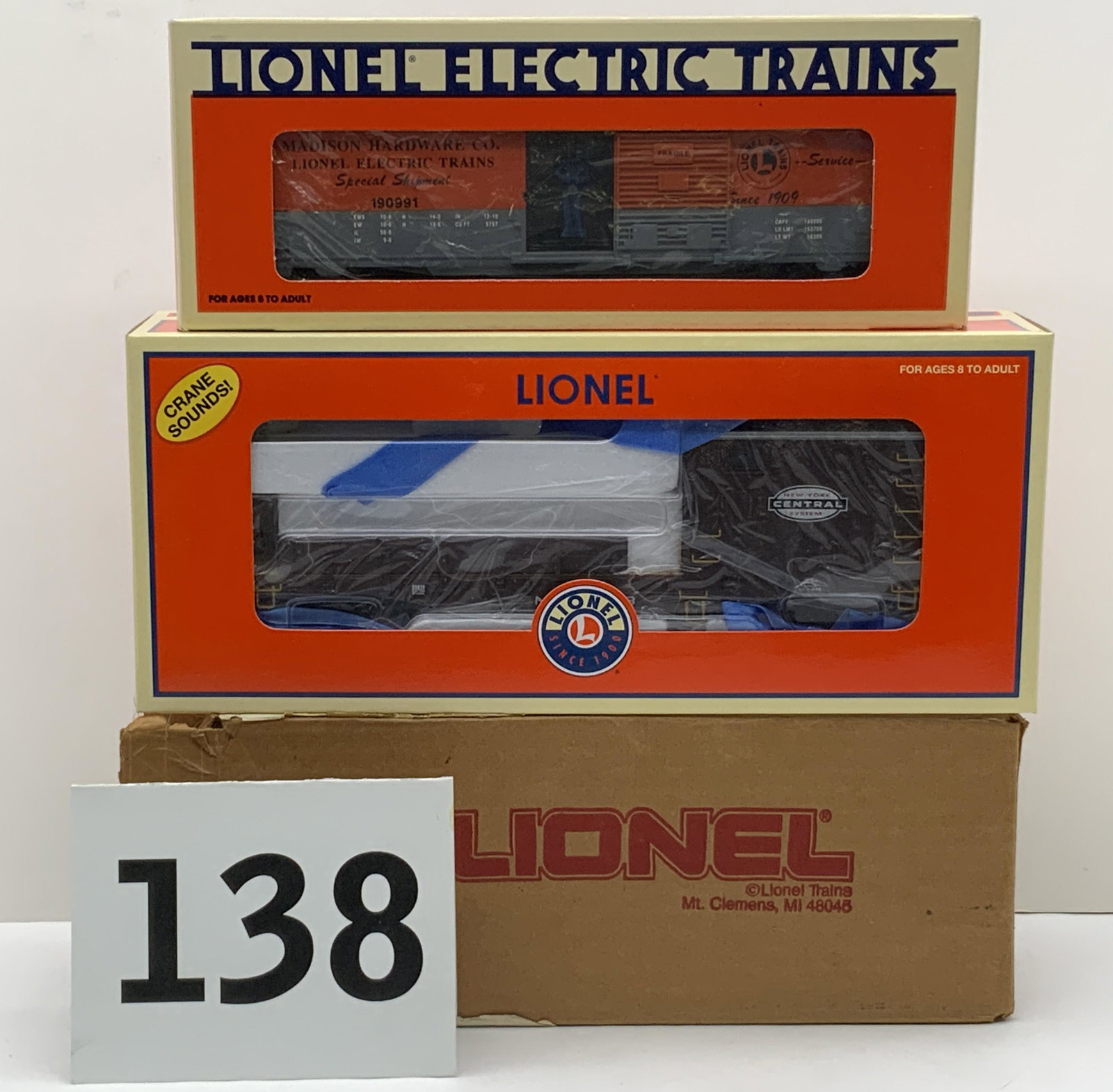 TWO PC IN PACKAGE LIONEL TRAIN CARS (1 of 2)