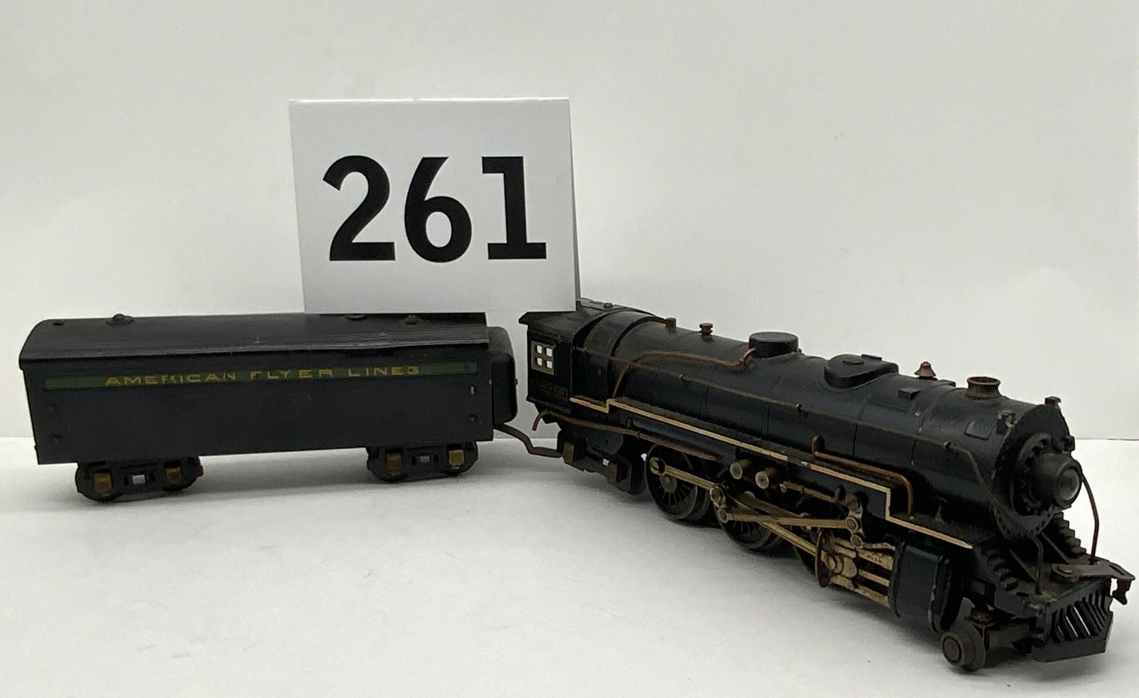 AMERICAN FLYER LINES VINTAGE LOCOMOTIVE AND TENDER. AS SHOWN. (1 of 7)