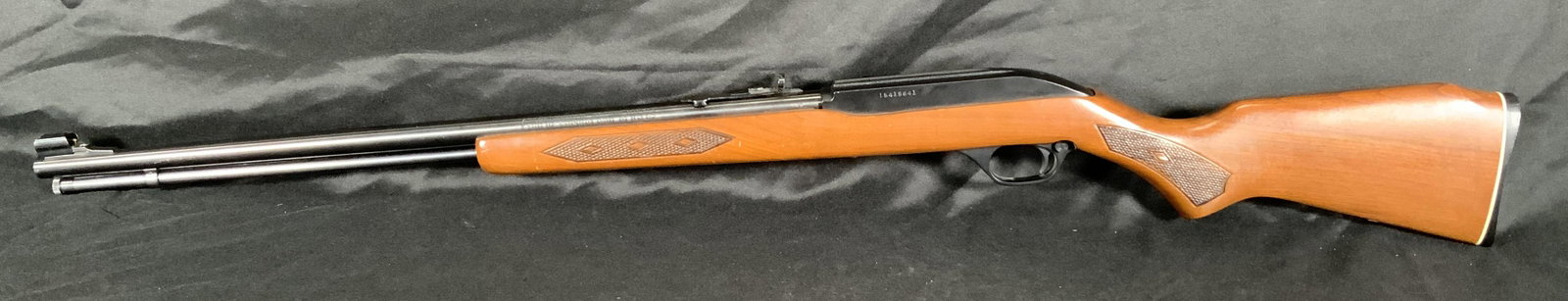 MARLIN 990 22 LR RIFLE: MARLIN 990 22 LR RIFLE. SERIAL NUMBER 15419841. THIS FIREARM NEEDS TO BE REGISTERED.