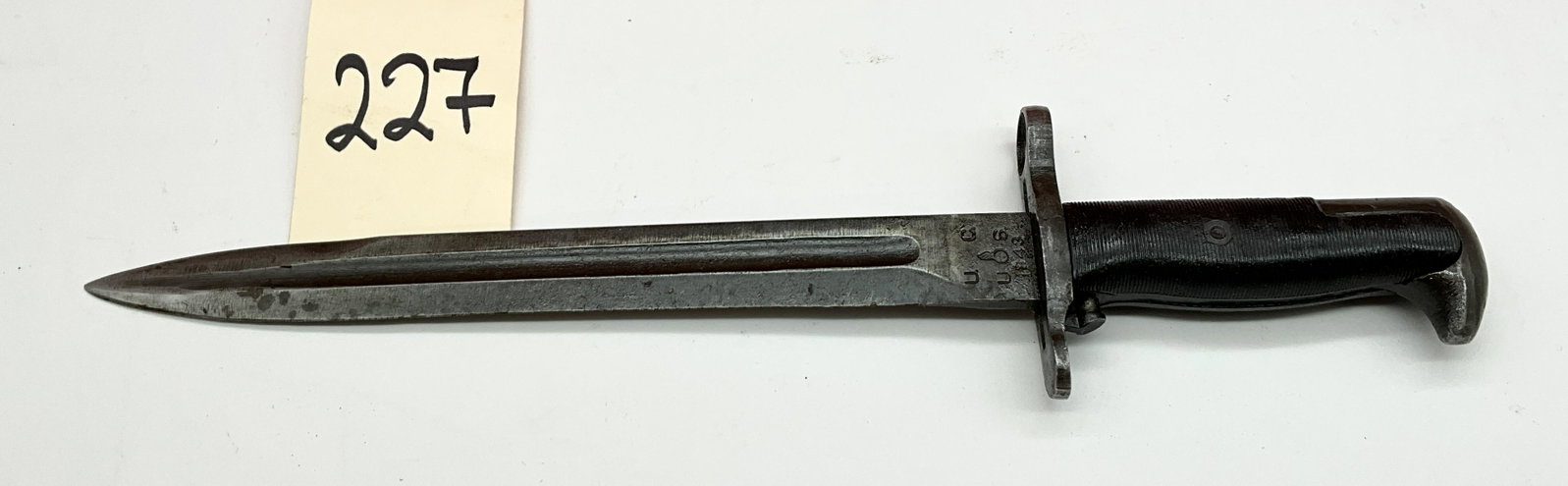 M1 GARAND BAYONET DATED 1943: M1 GARAND BAYONET DATED 1943. MEASURES 14.5.