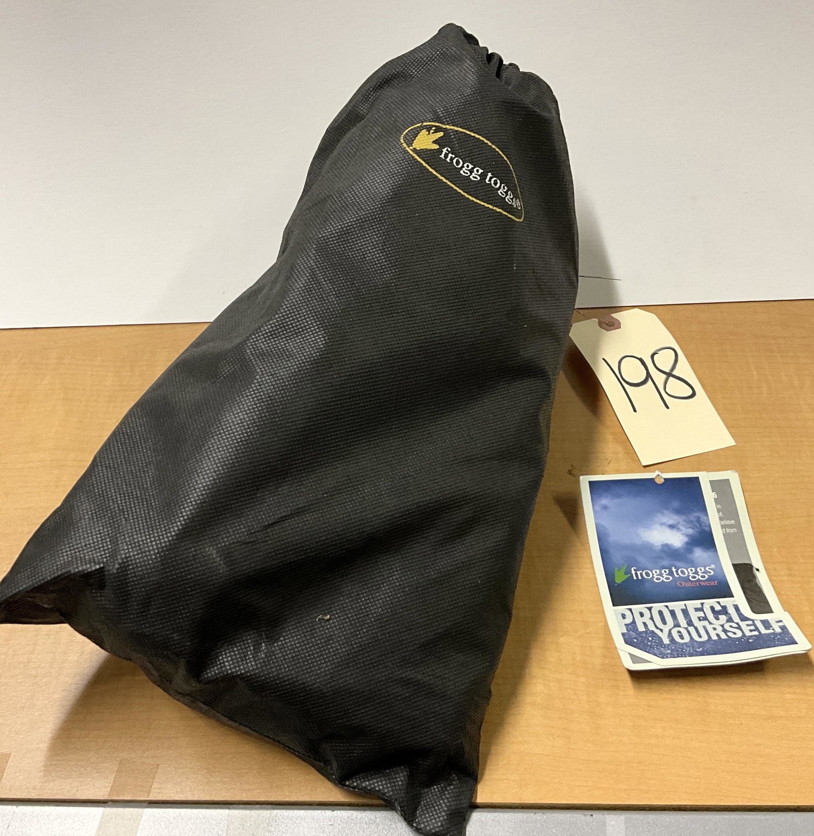 FROGG TOGGS FROGG LEGS MD/LG BLACK RAINWEAR BOOT.: FROGG TOGGS FROGG LEGS MD/LG BLACK RAINWEAR BOOT. Condition All property is sold in "as is" condition and all sales are final. Teel Auctions and its consignor make no representations or warranties, ex
