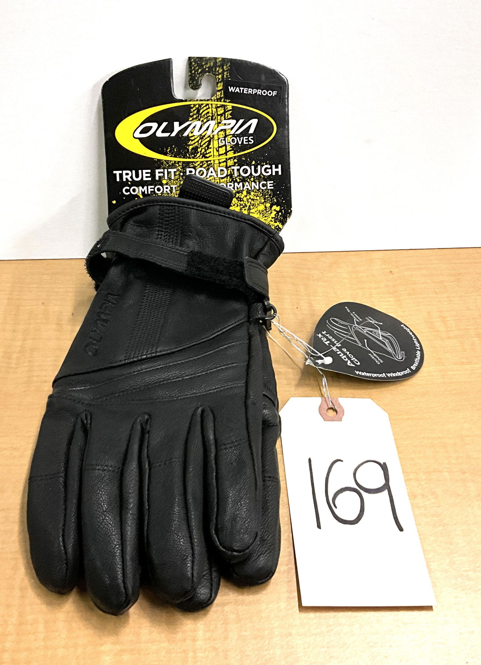OLYMPIA WOMEN'S LARGE MONSOON WATERPROOF RIDING GLOVES. (1 of 1)