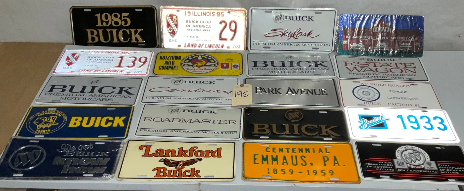 20 ASSORTED BUICK AND MORE LICENSE PLATES.: 20 ASSORTED BUICK AND MORE LICENSE PLATES.