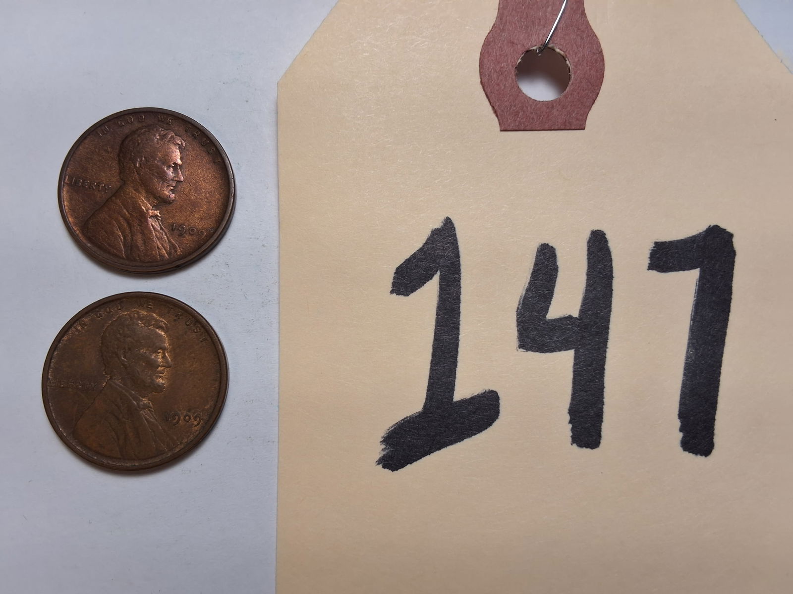 Lot of 2 Lincoln Wheat Cents - 1909 VDB (1 of 3)