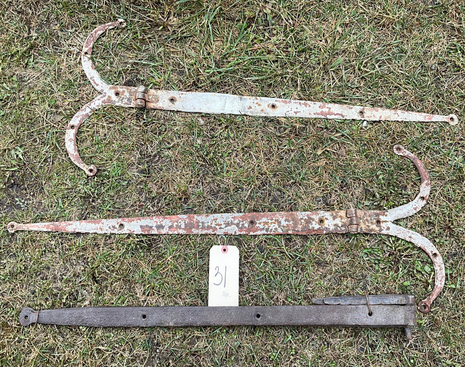 2 SETS OF PRIMITIVE IRON STRAP HINGES. (1 of 2)