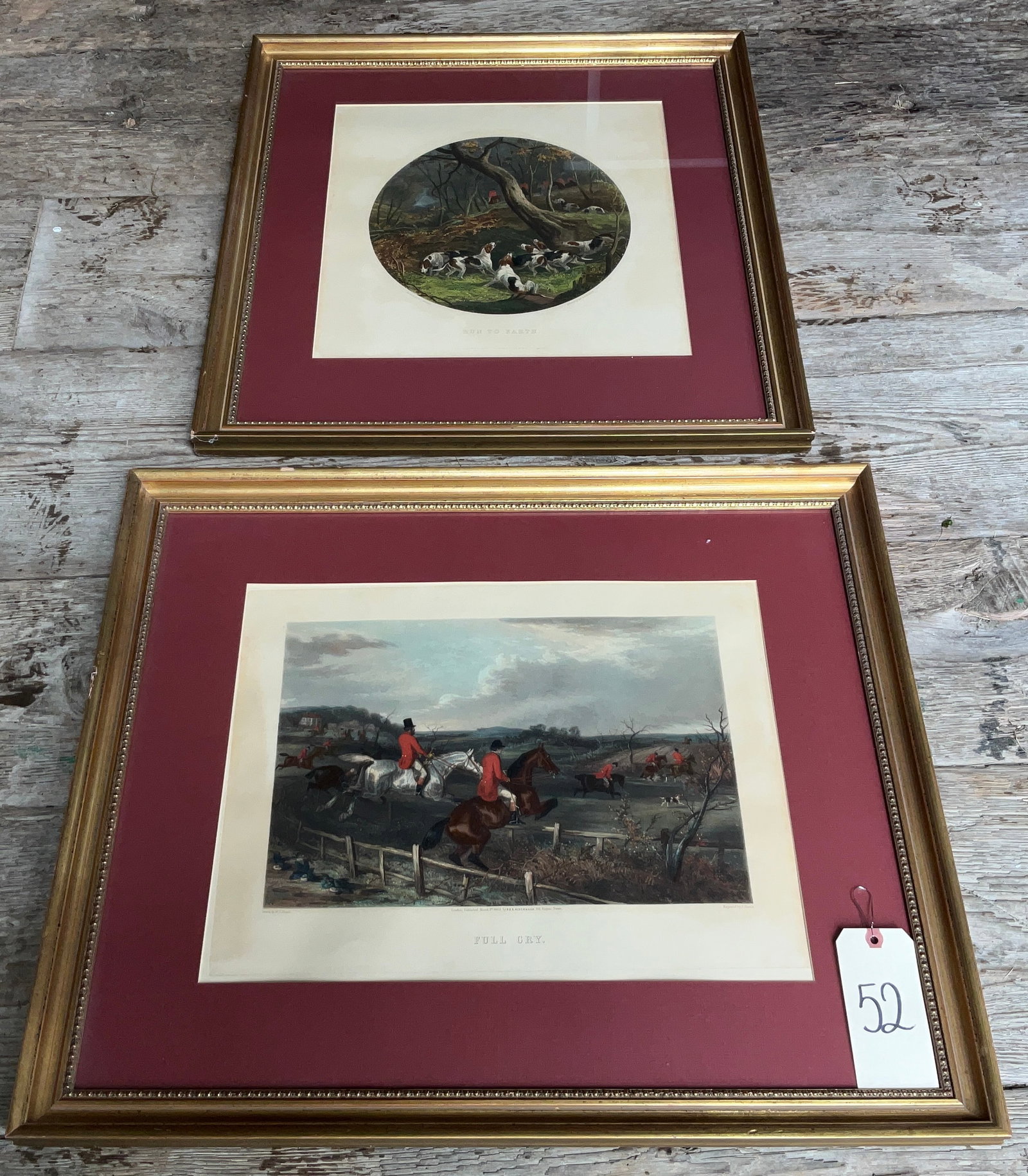PAIR OF FRAMED ENGLISH HUNT SCENE PRINTS. (1 of 3)