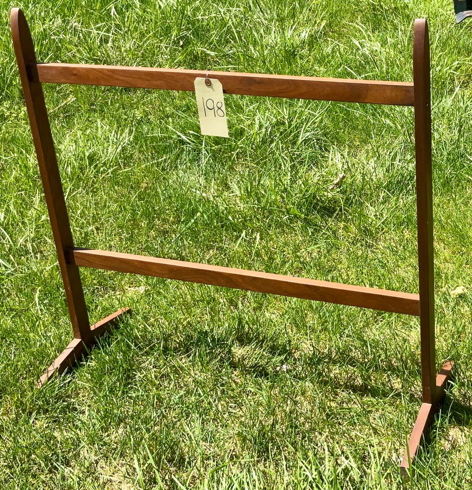 PRIMITIVE WOODEN DRYING RACK. (1 of 2)